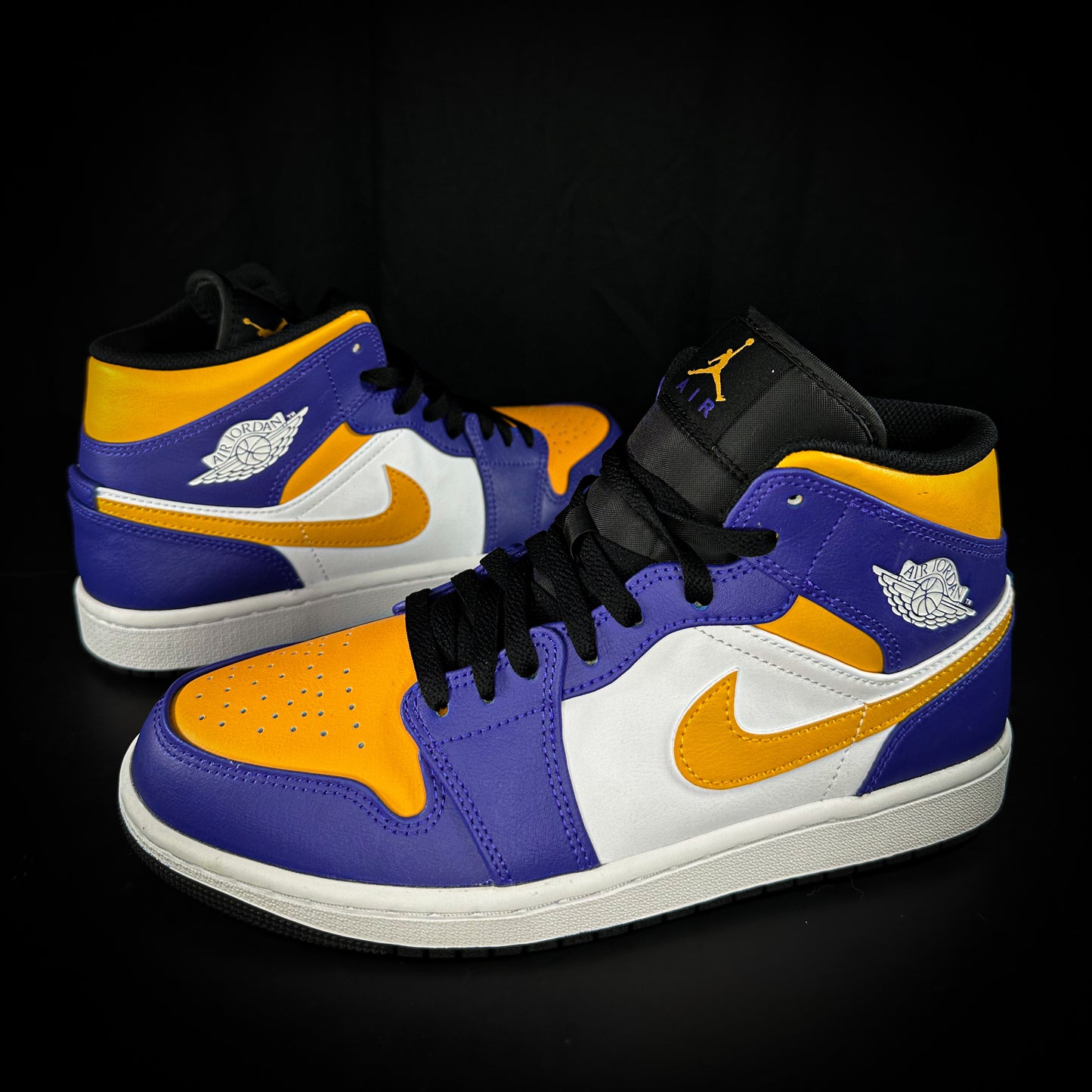 Jordan 1 Mid “Lakers” 8,5us (10W)