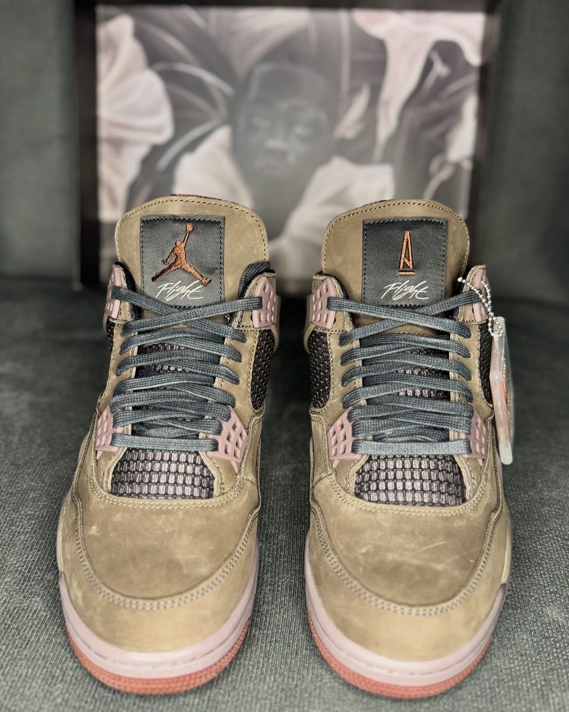 Jordan 4 x A Ma Maniére “Dark Mocha” 8,5us