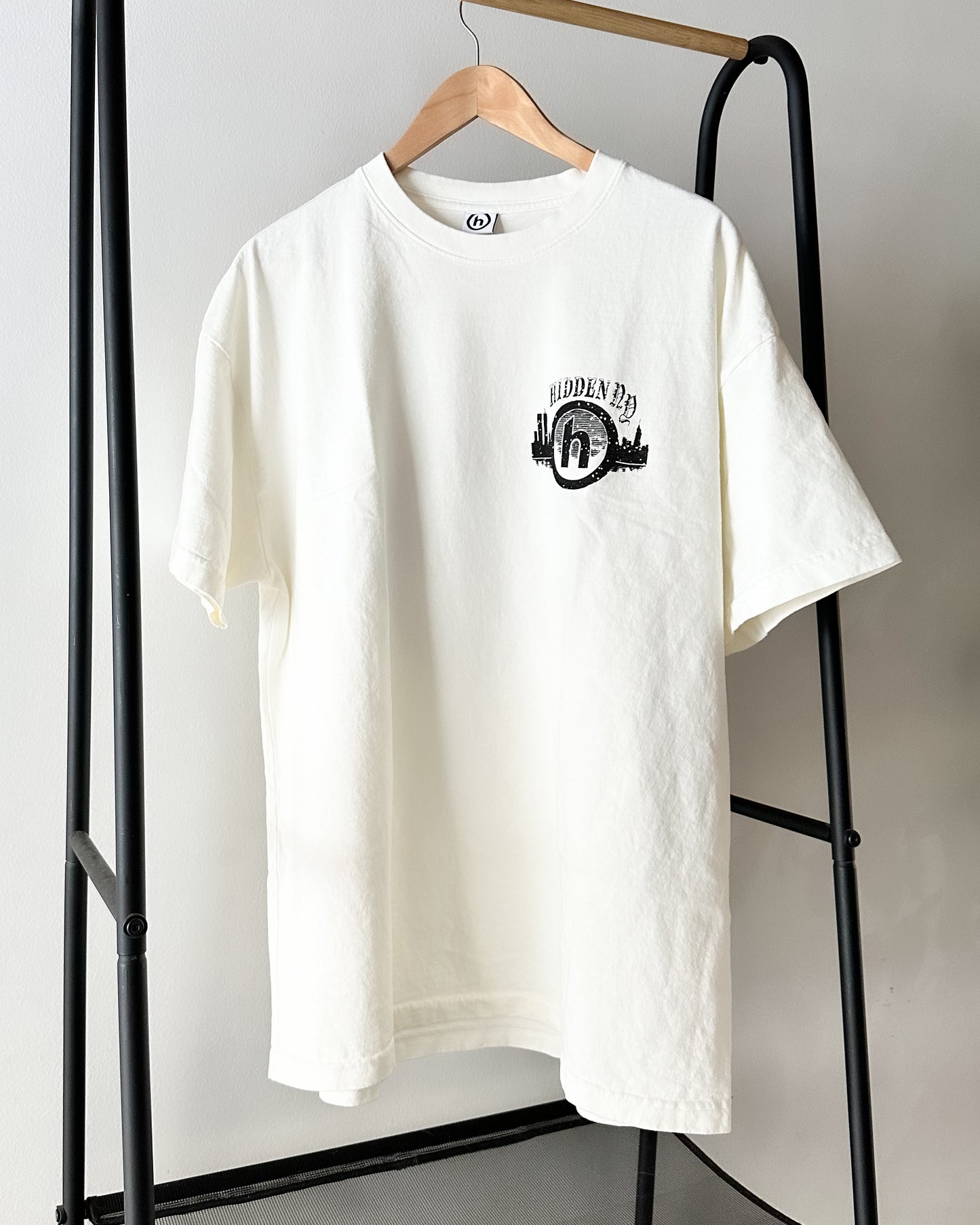 T-Shirt “All City Holiday” Cream XL