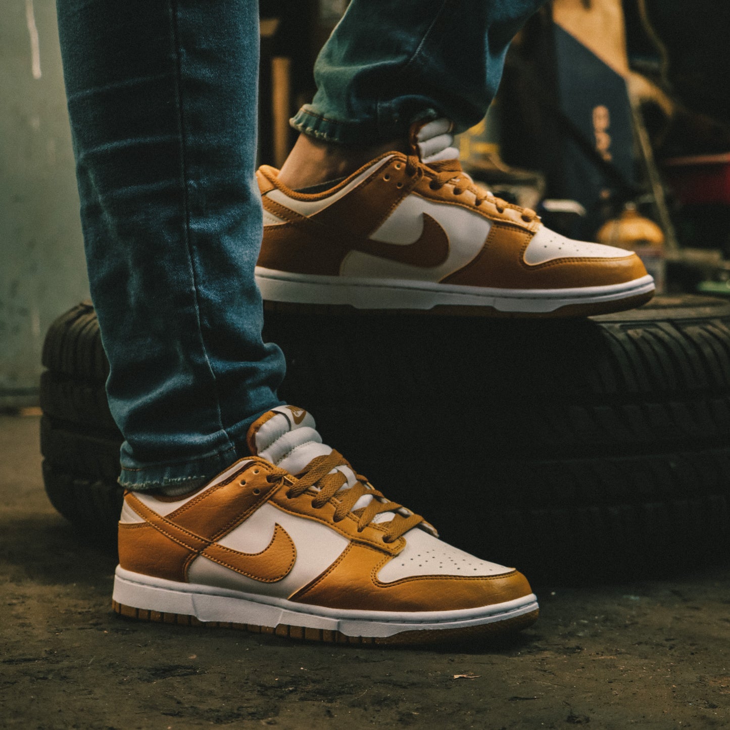 8us (9.5W) Nike Dunk Low “Phantom Gold”