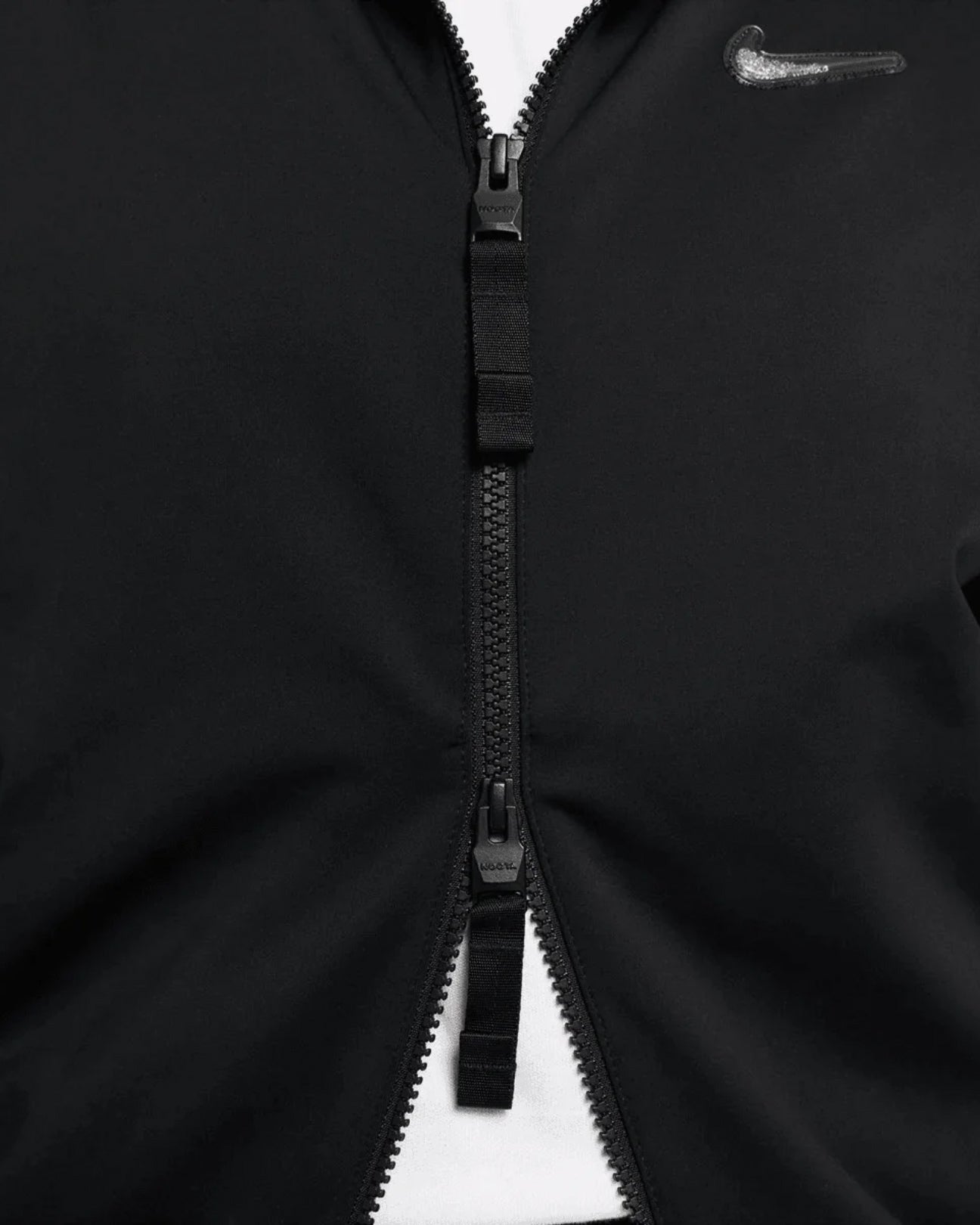 Jacket Nike x Nocta “SWAROVSKI® CRYSTALS SWOOSH” Black XL