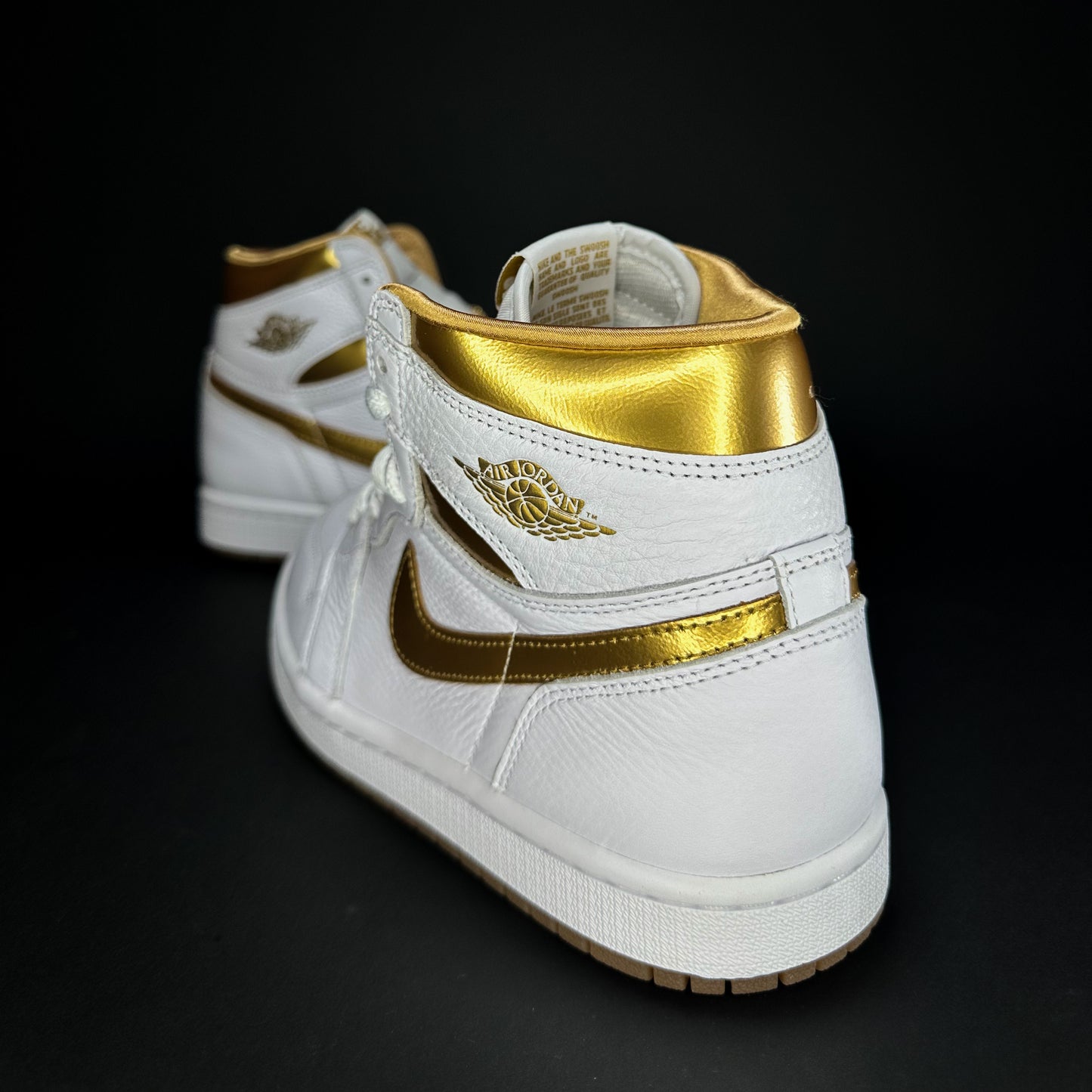 Jordan 1 High OG “Metallic Gold” 5,5us (7W)