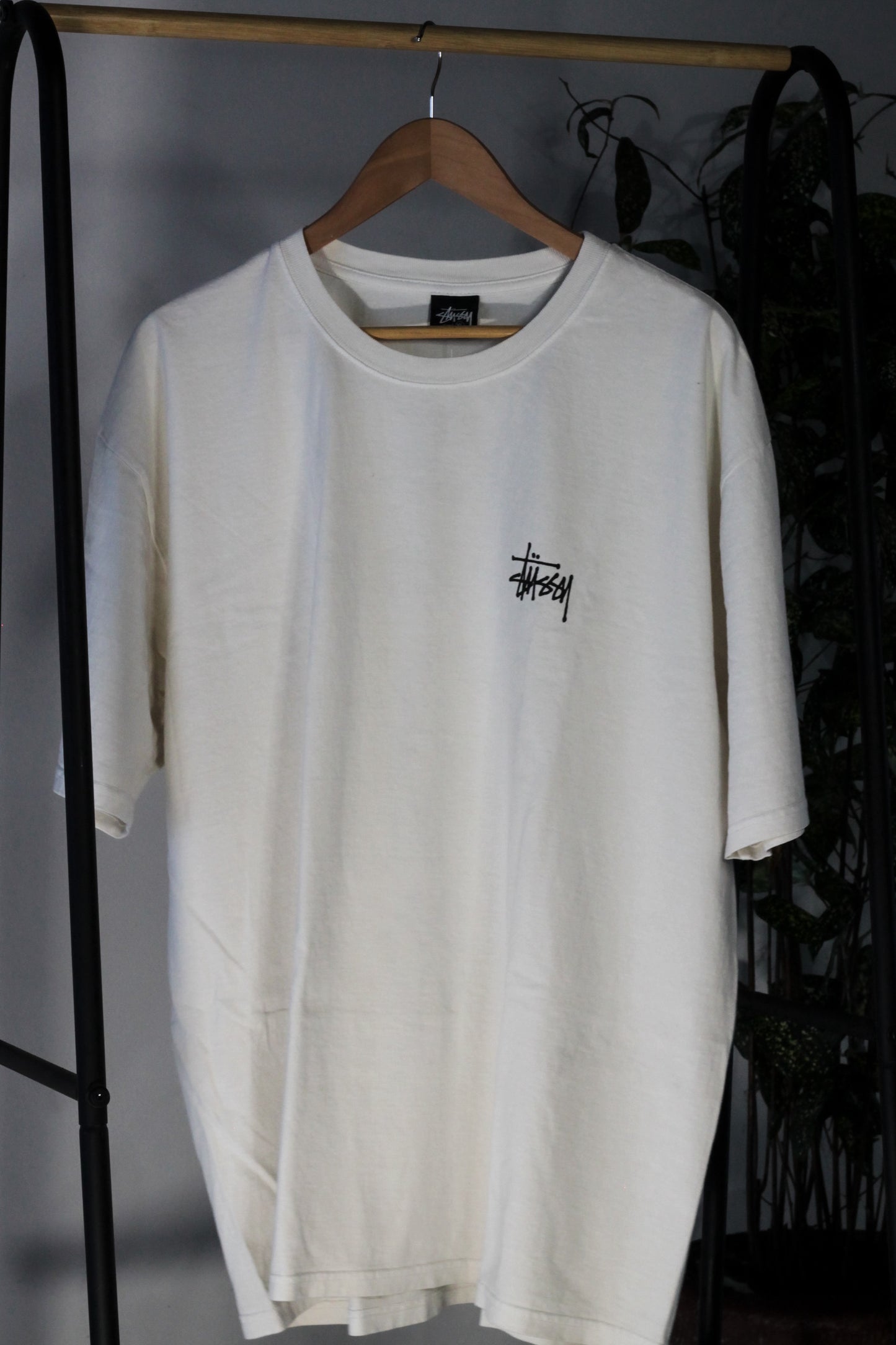 T-Shirt “Built Tough” Cream XL