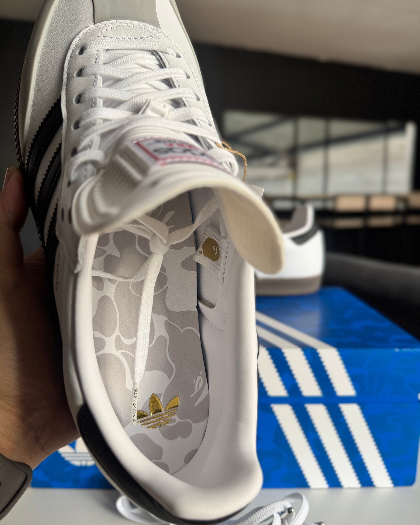 10.5us Adidas Samba Vegans