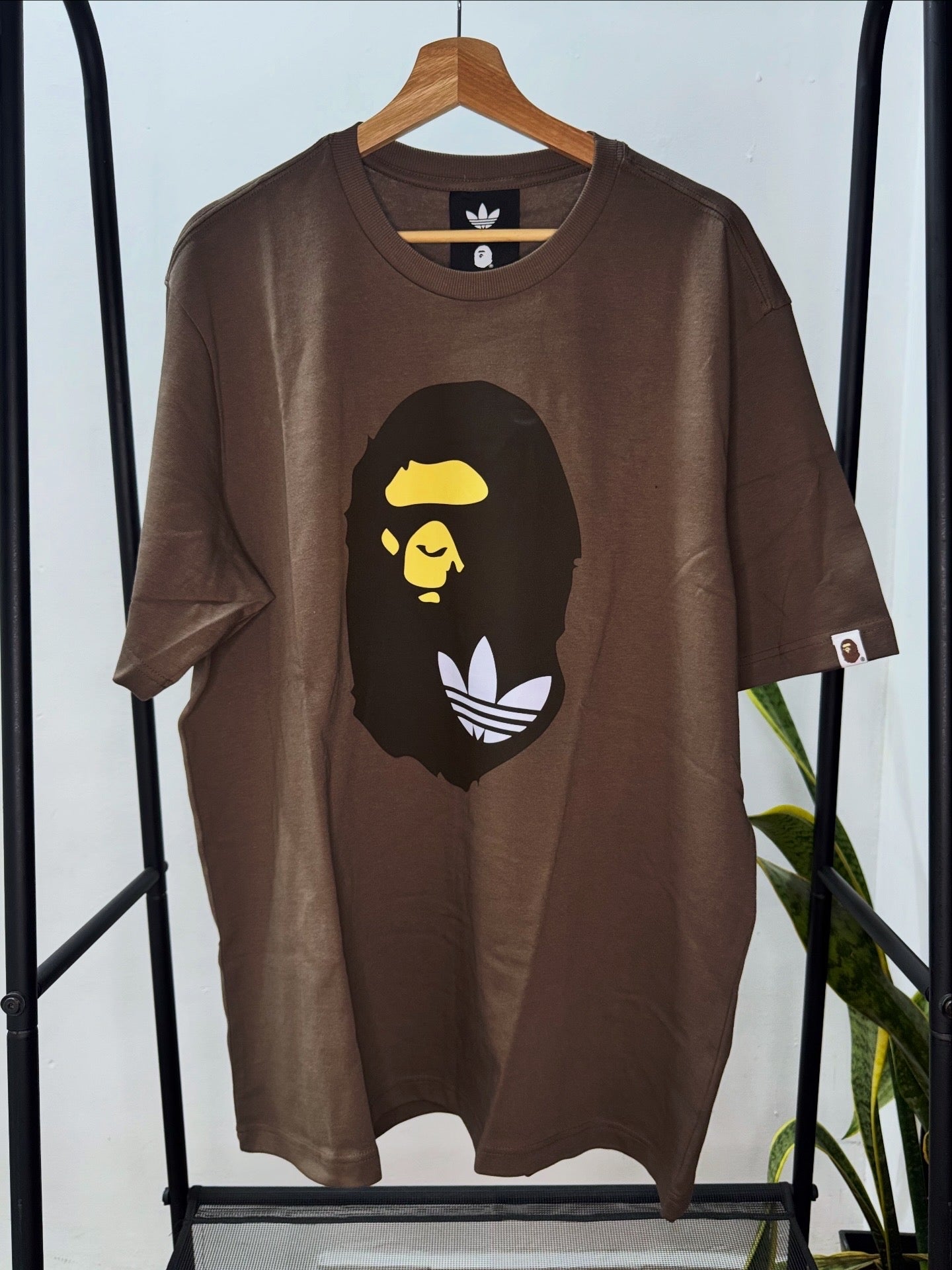 T-Shirt x Bape "Ape Head" Brown