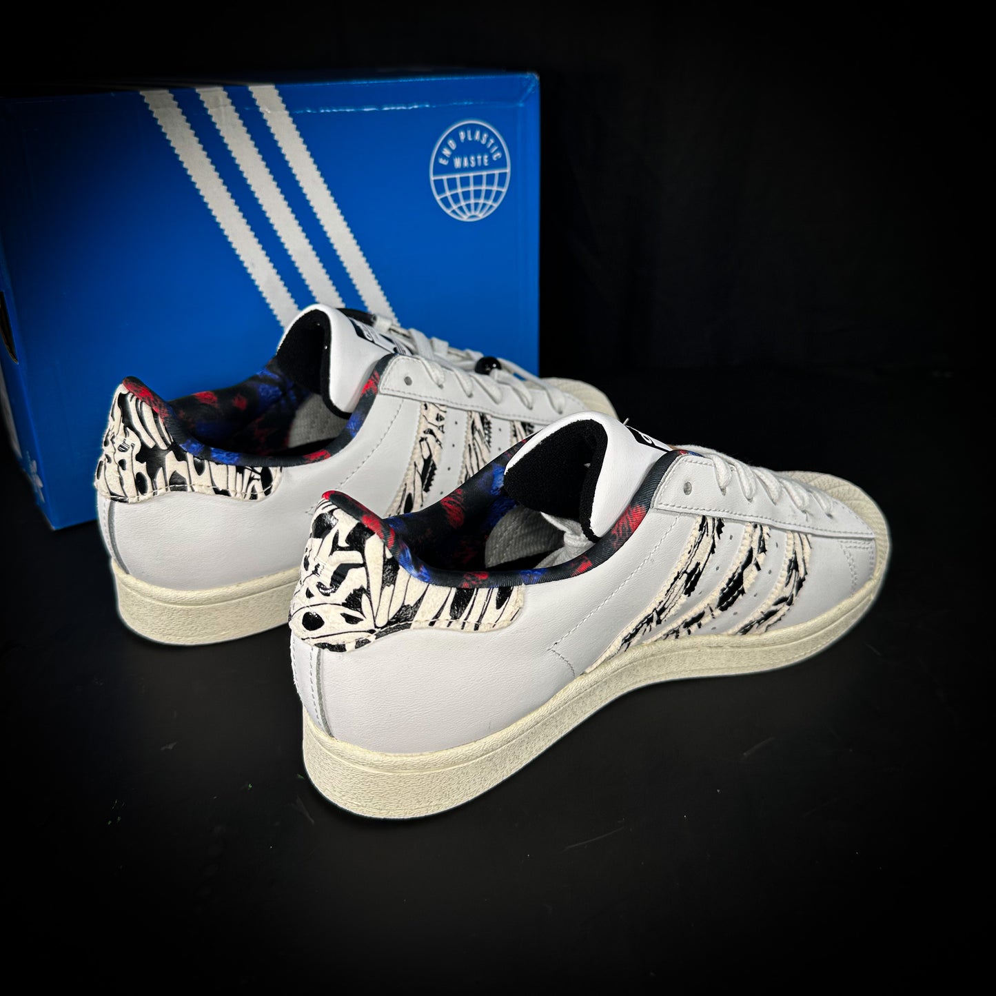 6.5us (7.5W) Adidas SuperStar “Print” 