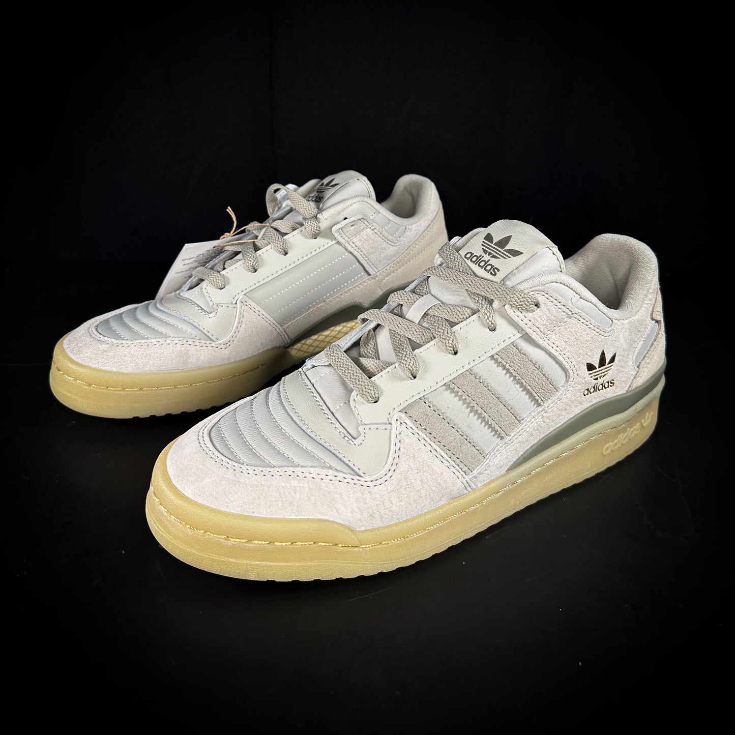 9.5us Adidas Forum Low 