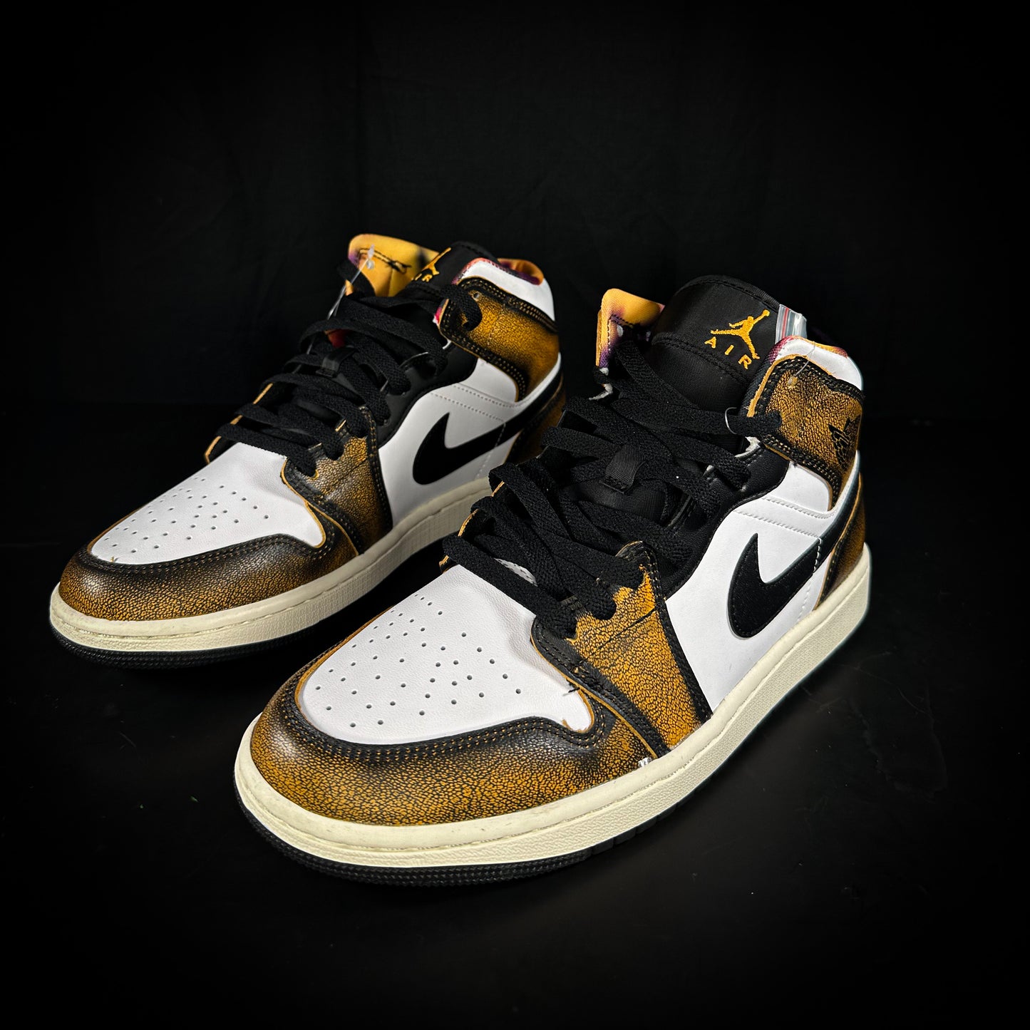 9us Nike Jordan 1 Mid “Wear Away Pale Orange” 