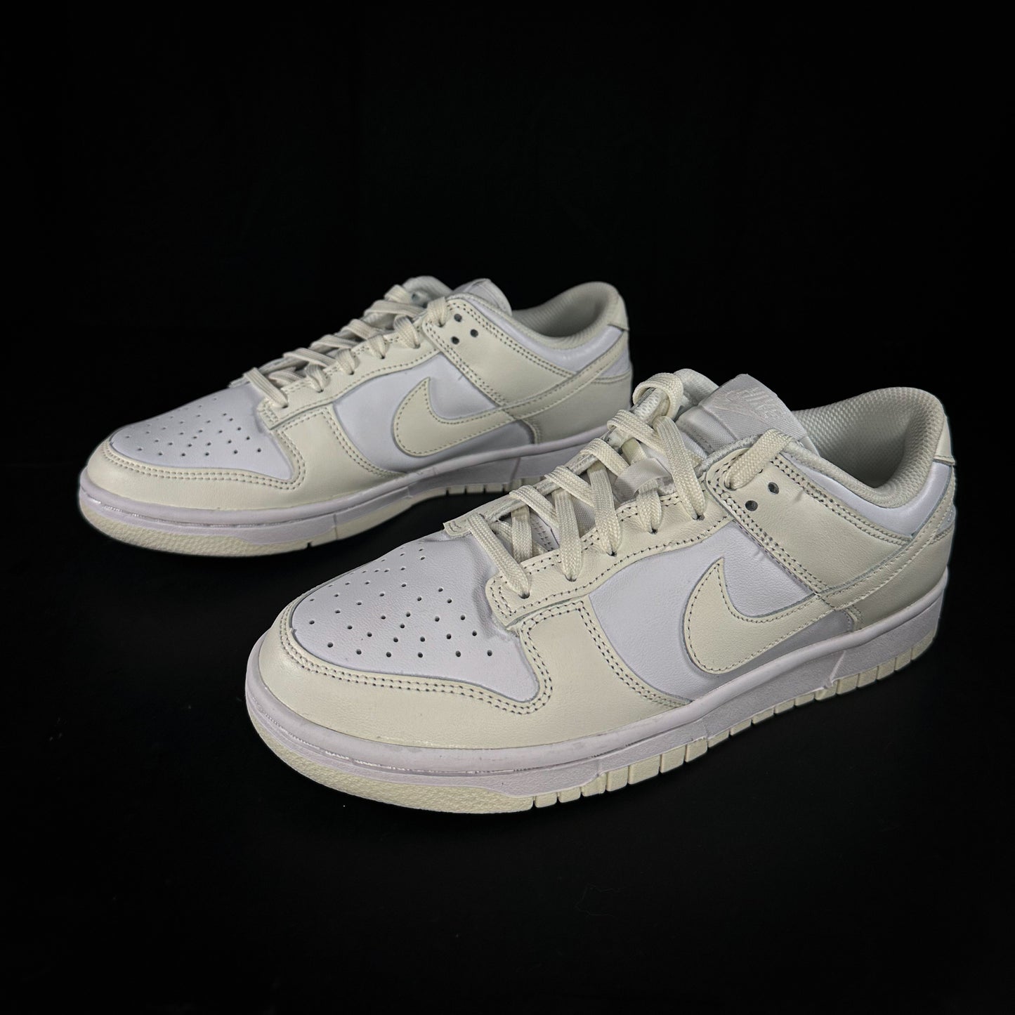 6.5us (8W) Nike Dunk Low “White and Sail” 