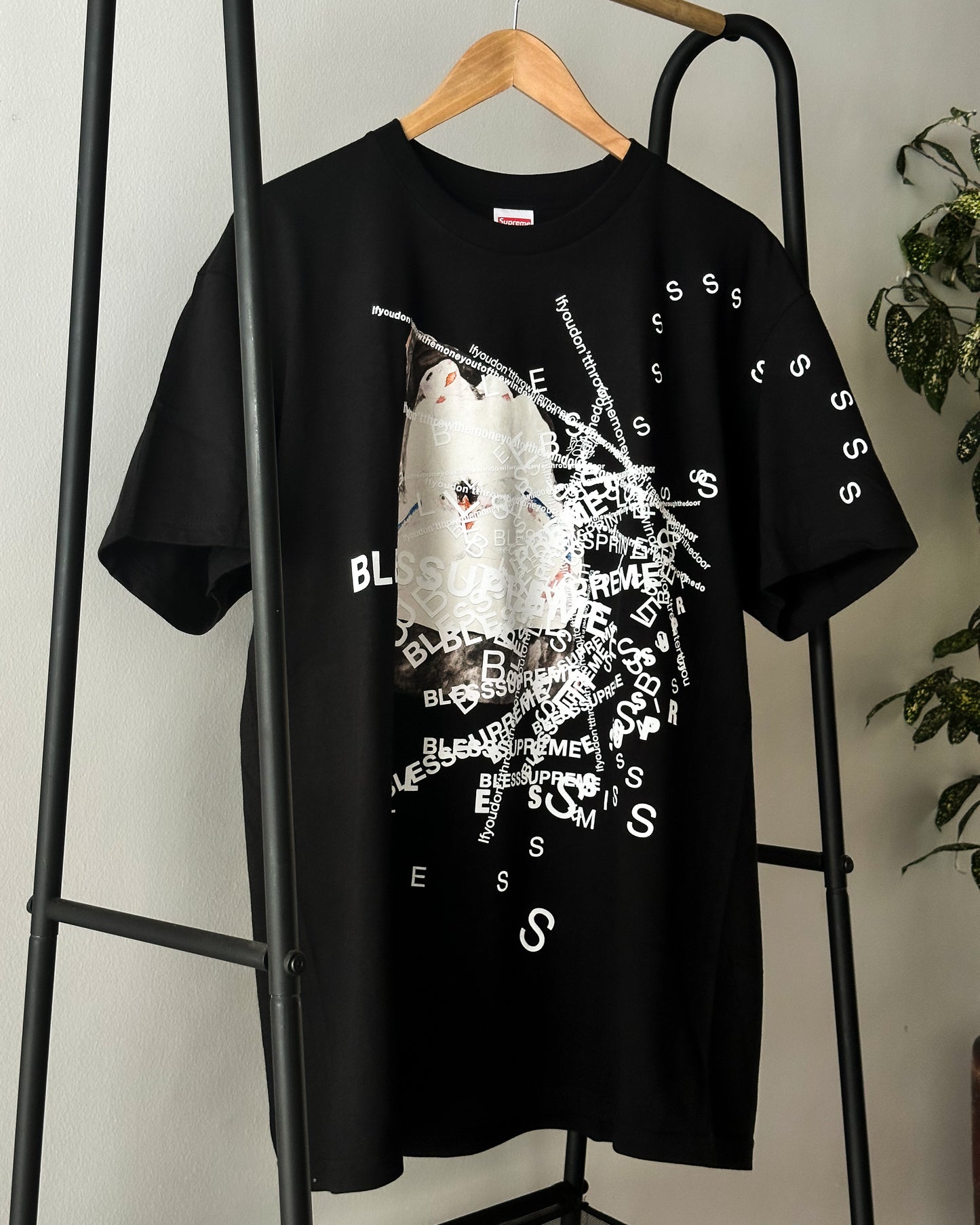 T-shirt “Observed in a Dream” Black L