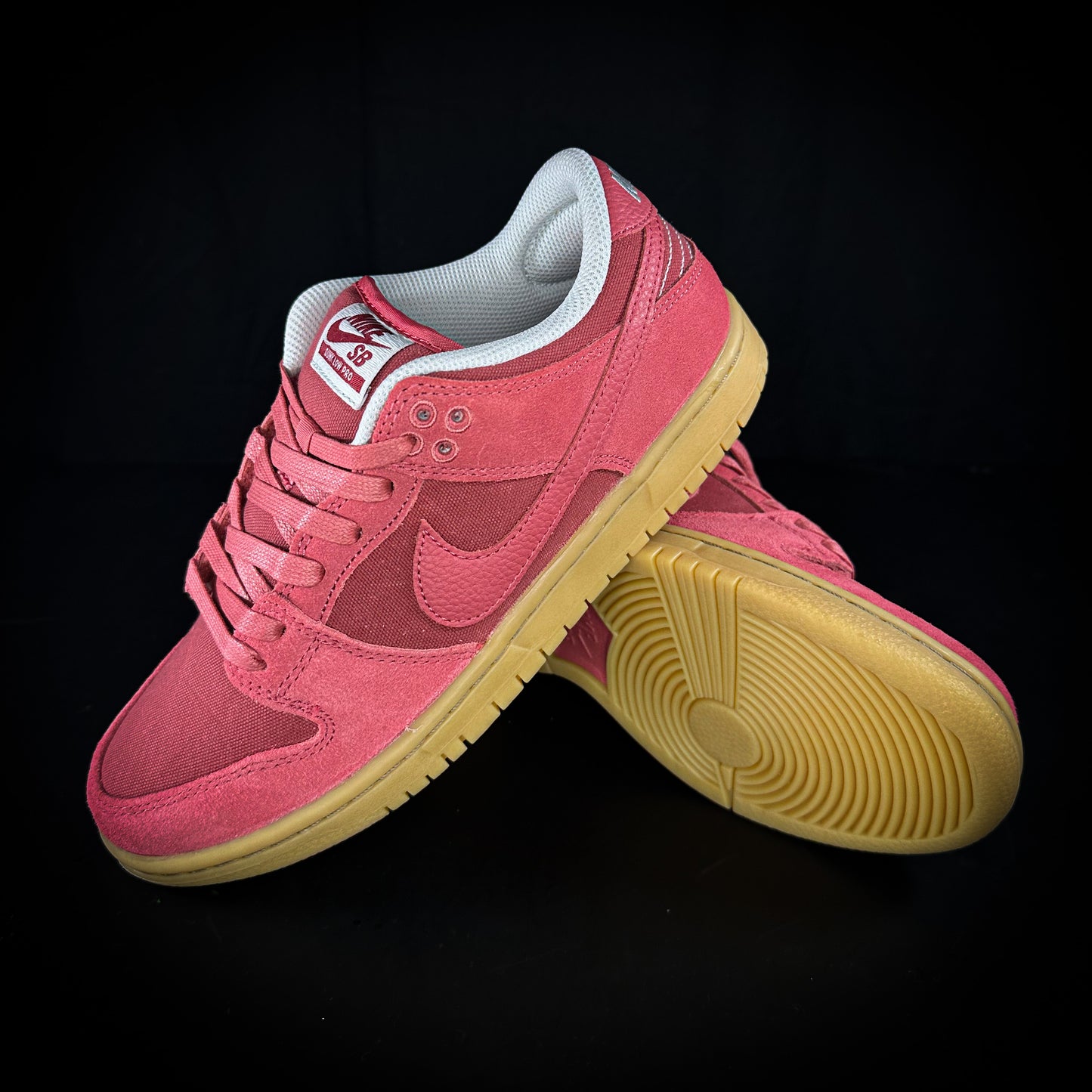 6.5us (8W) Nike SB Dunk Low “Adobe” 