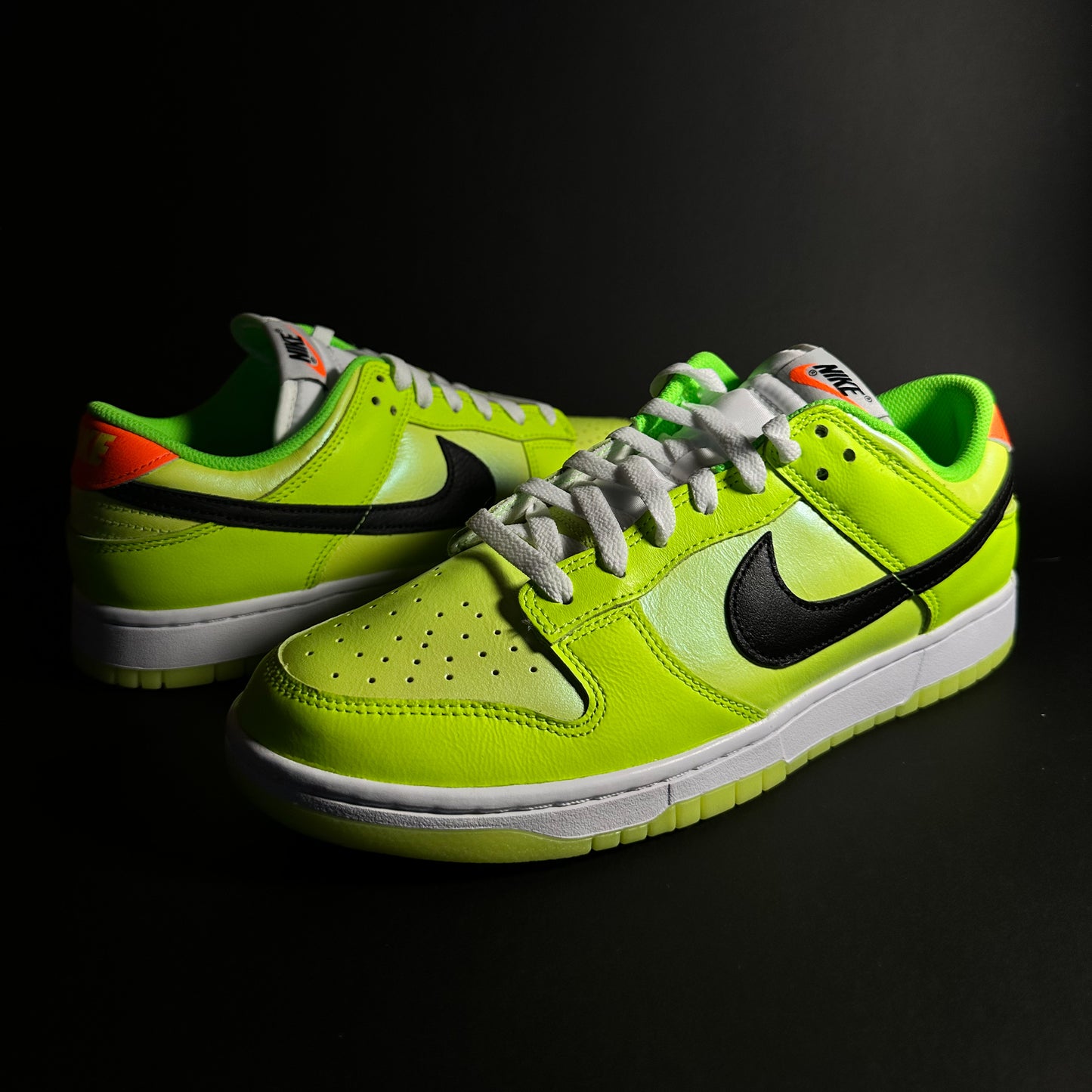 Dunk Low “Splash Volt” 10us