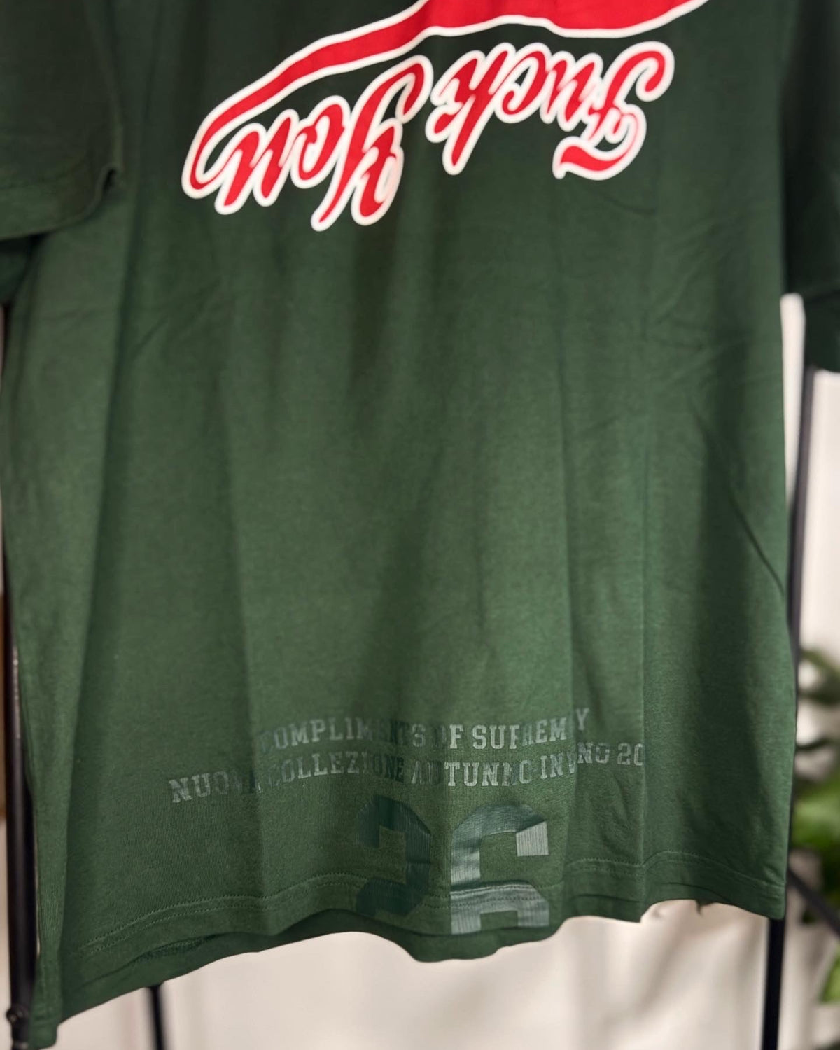 T-shirt “Cracked Flipped" Dark Green