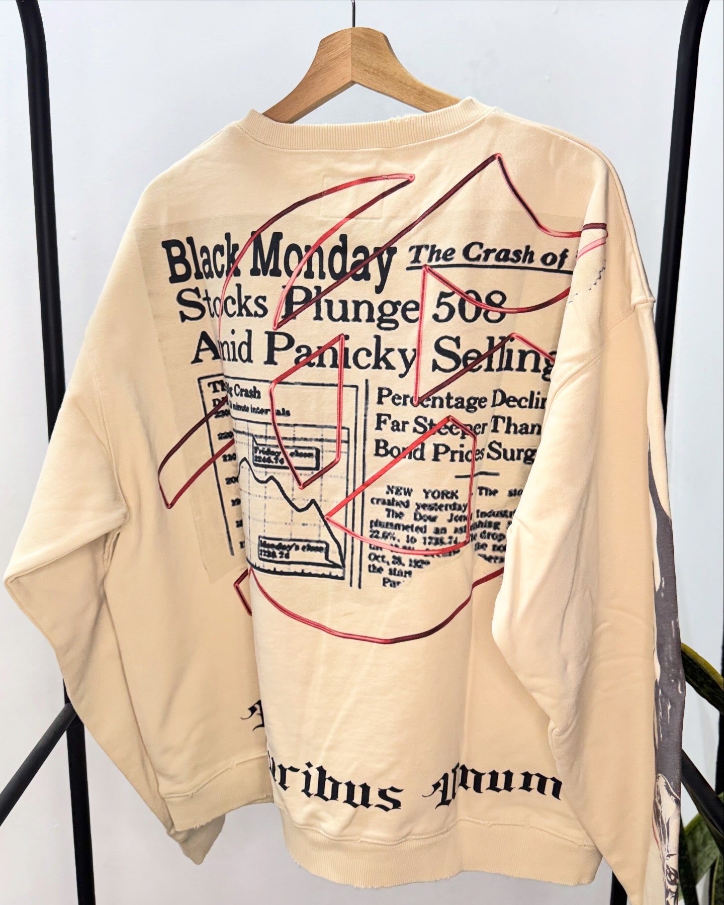 T-Shirt “Black Monday” LS Thermal Cream L