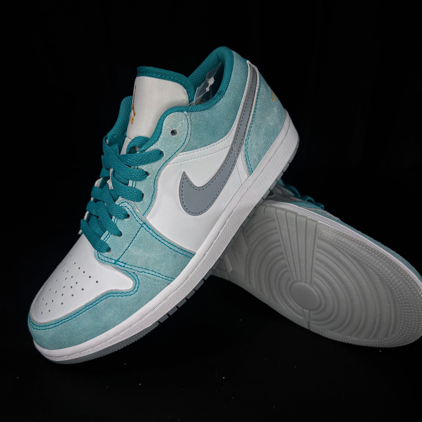 8us (9.5W) Nike Jordan 1 Low “New Emerald” 