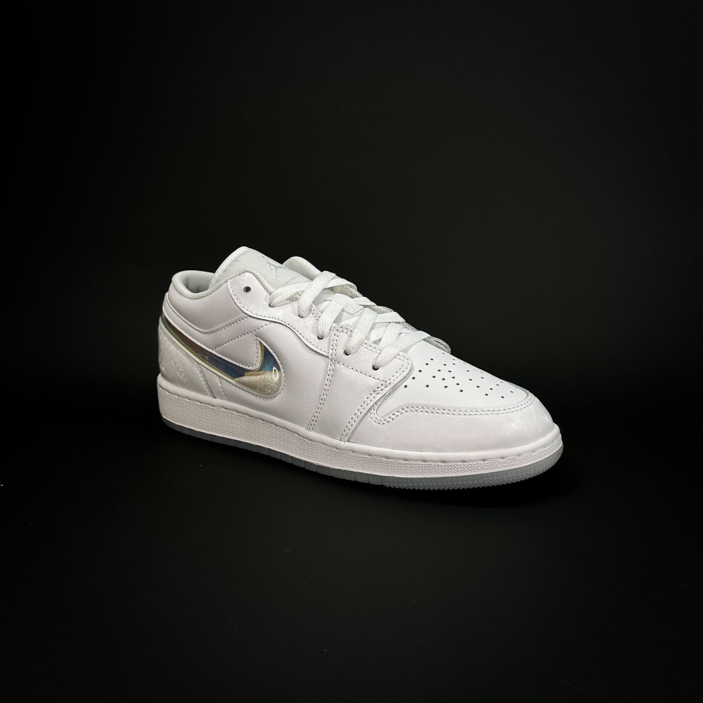 7us (8.5W) Nike Jordan 1 Low “Glitter Swoosh”