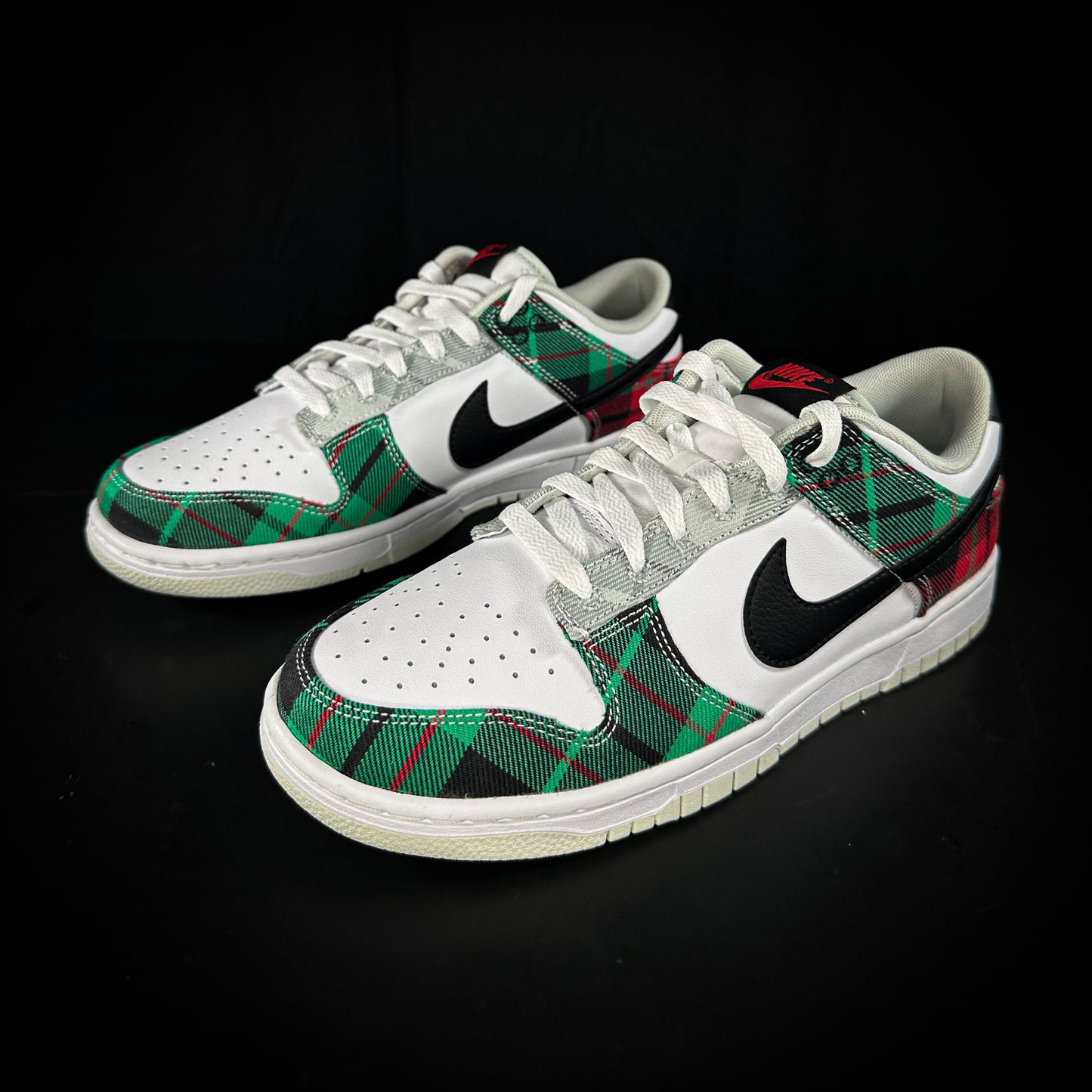 8.5us (10W) Nike Dunk Low “Tartan Plaid” 
