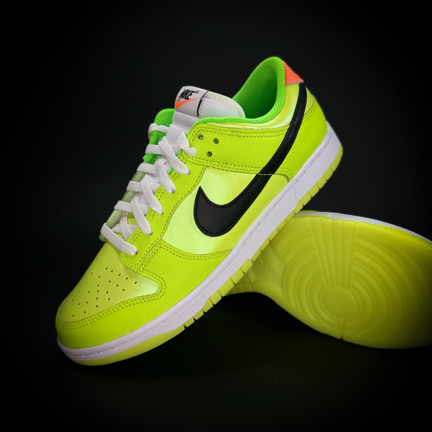 Dunk Low “Splash Volt” 10us