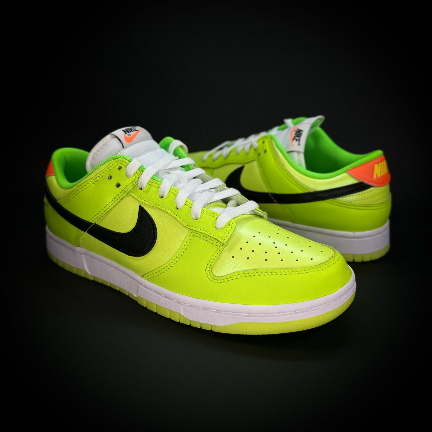 Dunk Low “Splash Volt” 10us
