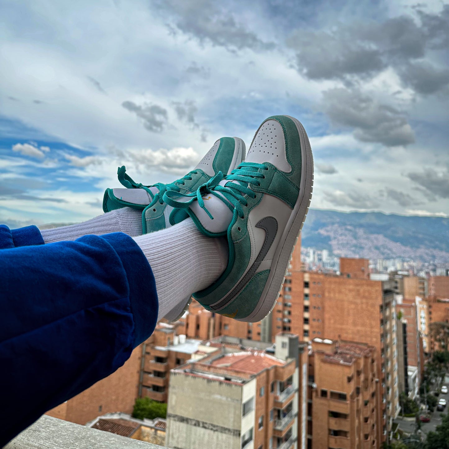 8us (9.5W) Nike Jordan 1 Low “New Emerald” 
