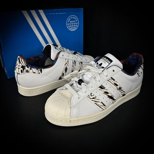 6.5us (7.5W) Adidas SuperStar “Print” 