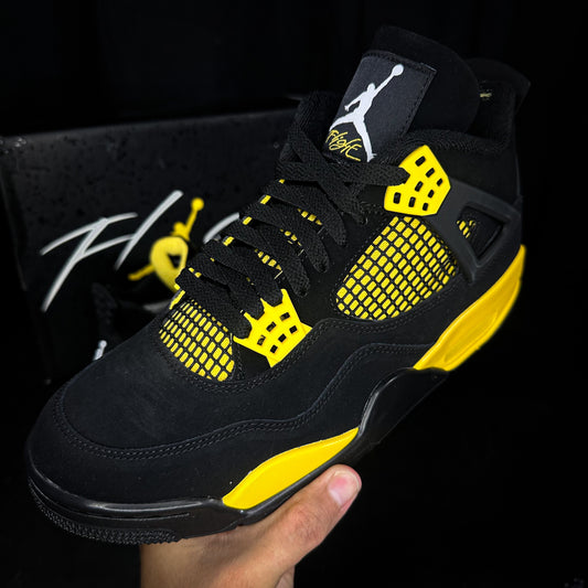 Jordan 4 “Thunder” 9us