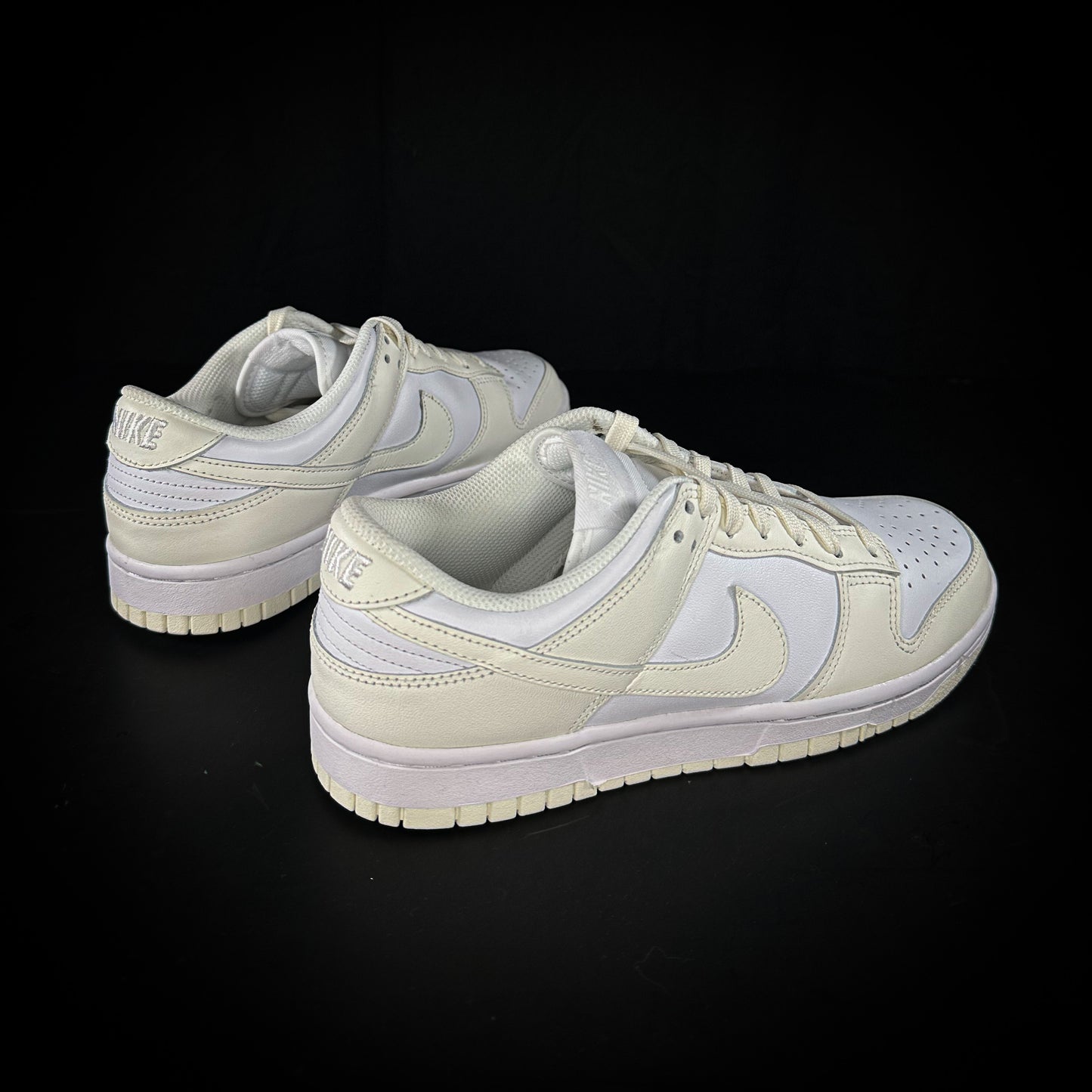 6.5us (8W) Nike Dunk Low “White and Sail” 