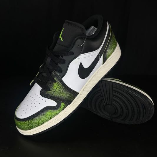 Jordan 1 Low “Wear Away Electric Green” 7us (8,5W)
