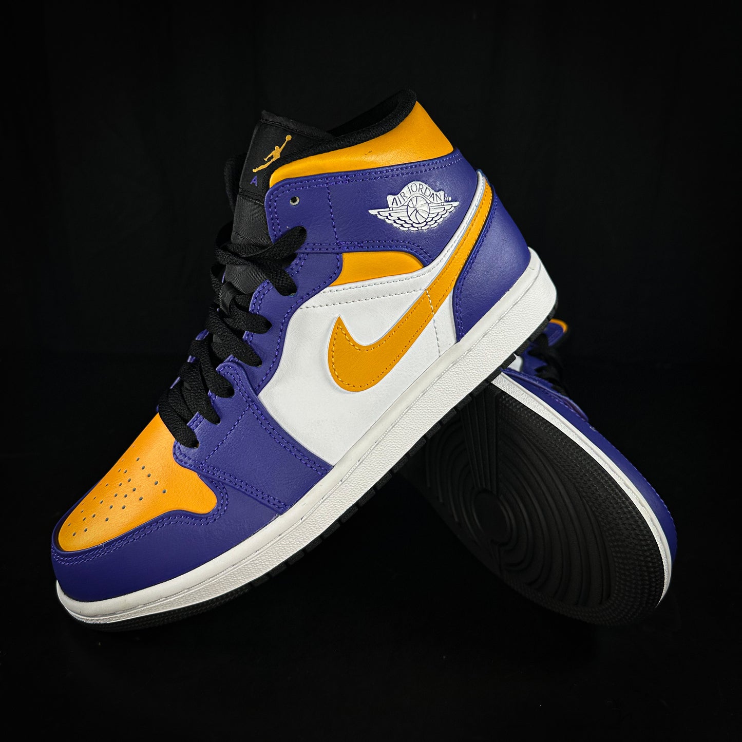 Jordan 1 Mid “Lakers” 8,5us (10W)