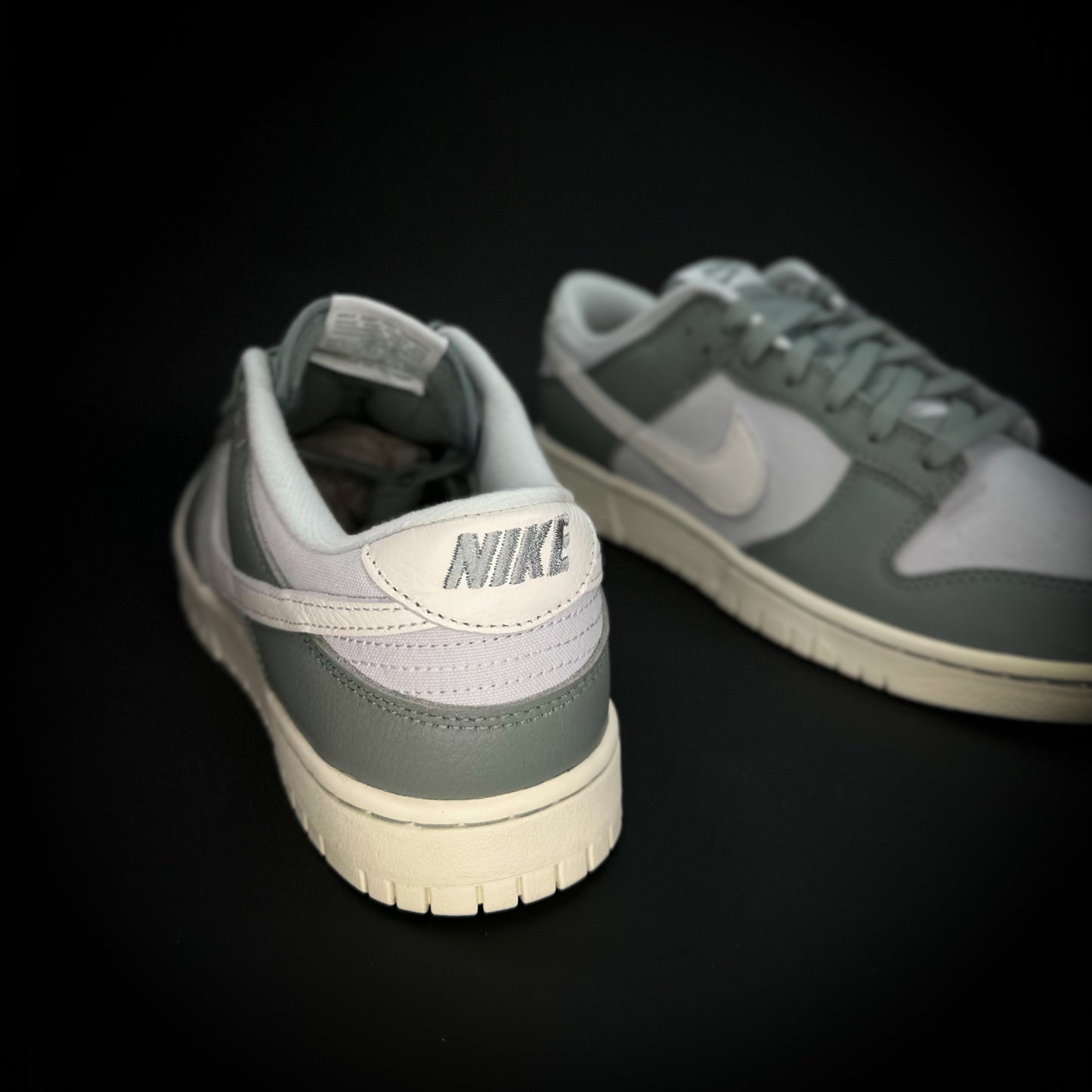 Dunk Low “Mica Green” 10us