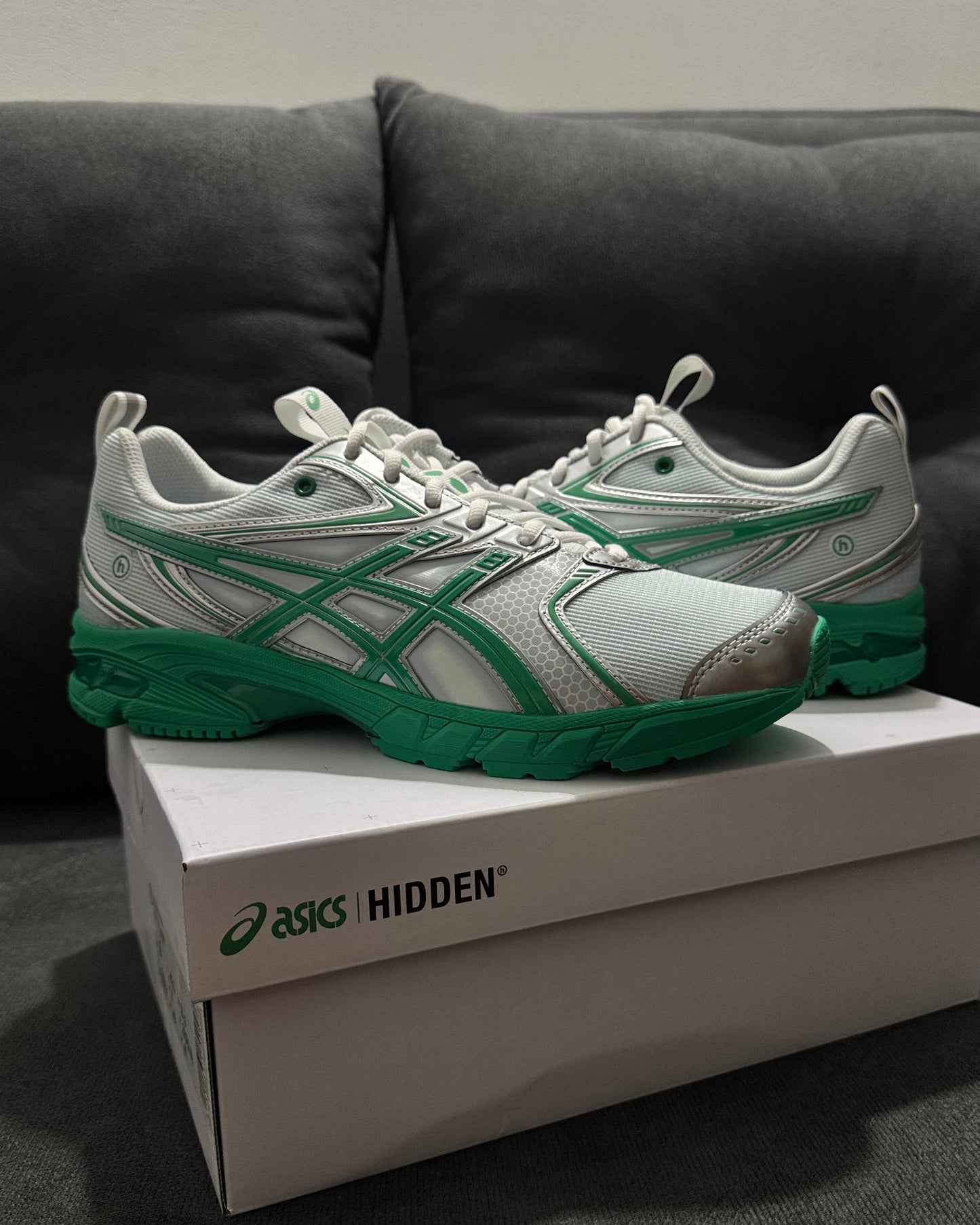 Gel-DS Trainer 14 x Hidden NY "Dawn"