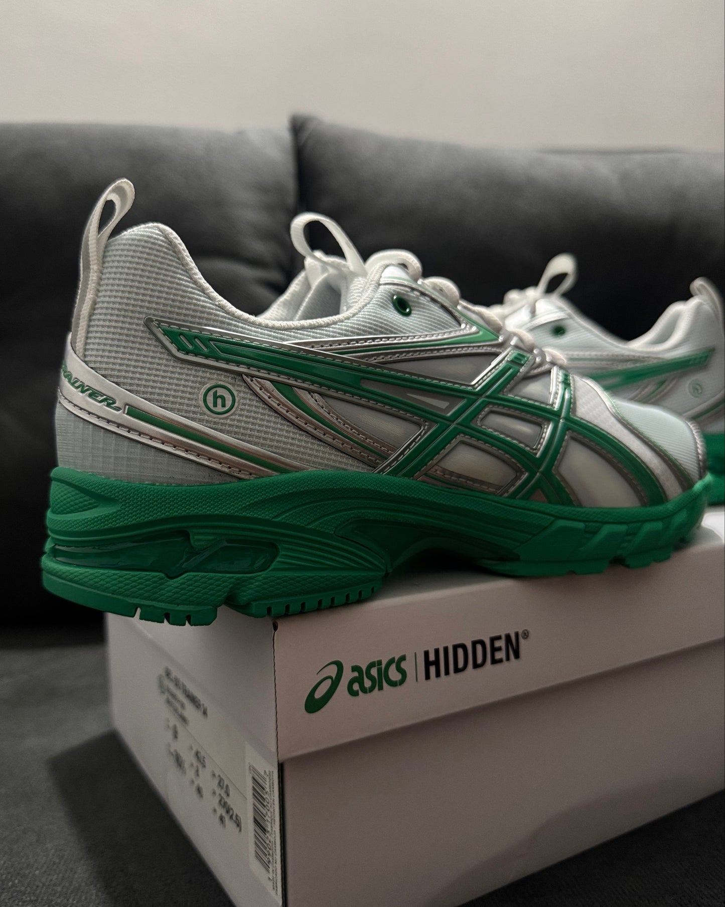 Gel-DS Trainer 14 x Hidden NY "Dawn"