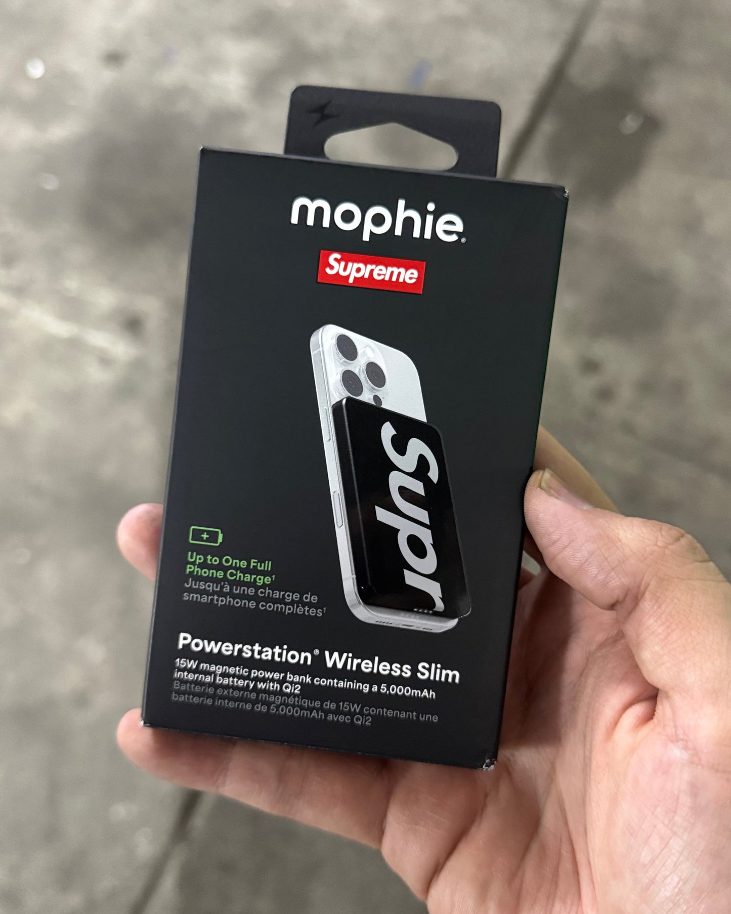 Supreme x Mophie Qi2 Powerstation