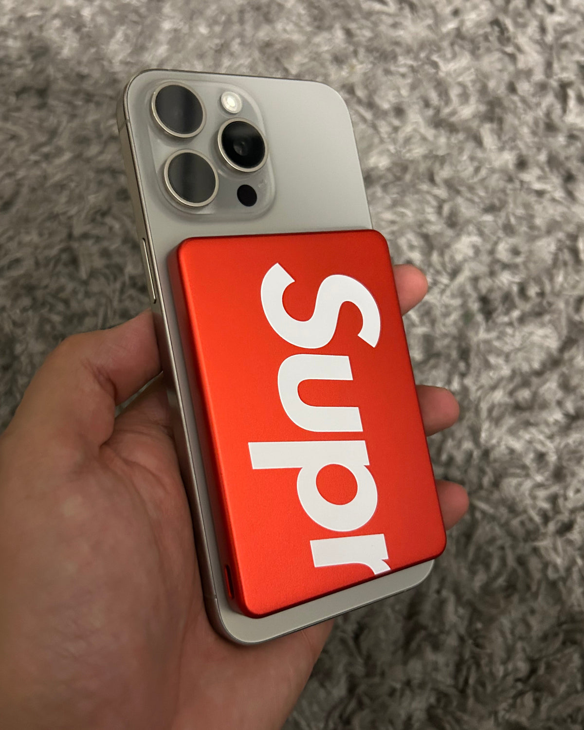 Supreme x Mophie Qi2 Powerstation