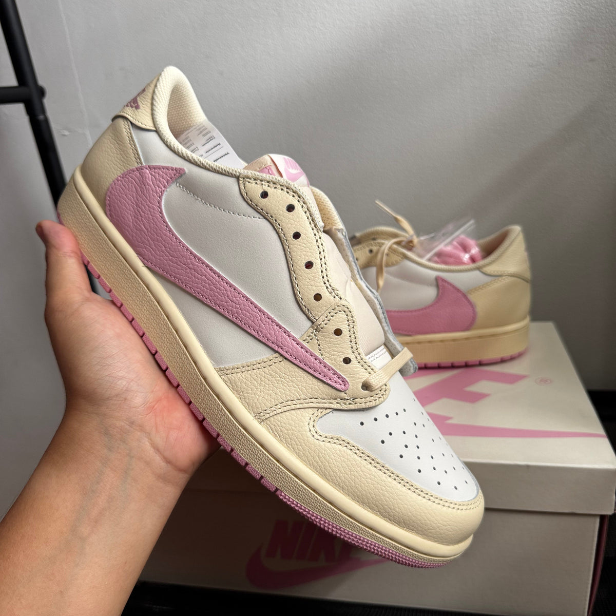 Nike Jordan 1 Low x Travis Scott "Shy Pink" 10,5us