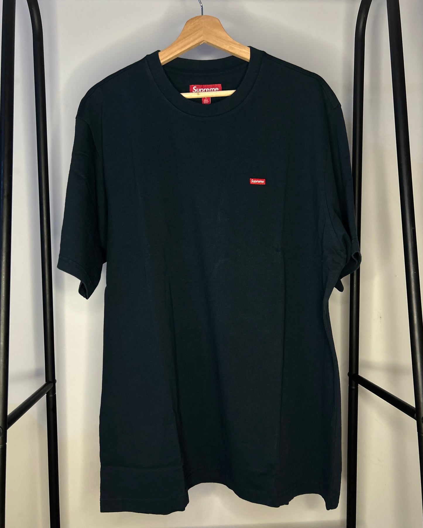 T-shirt “Small Box" Navy L