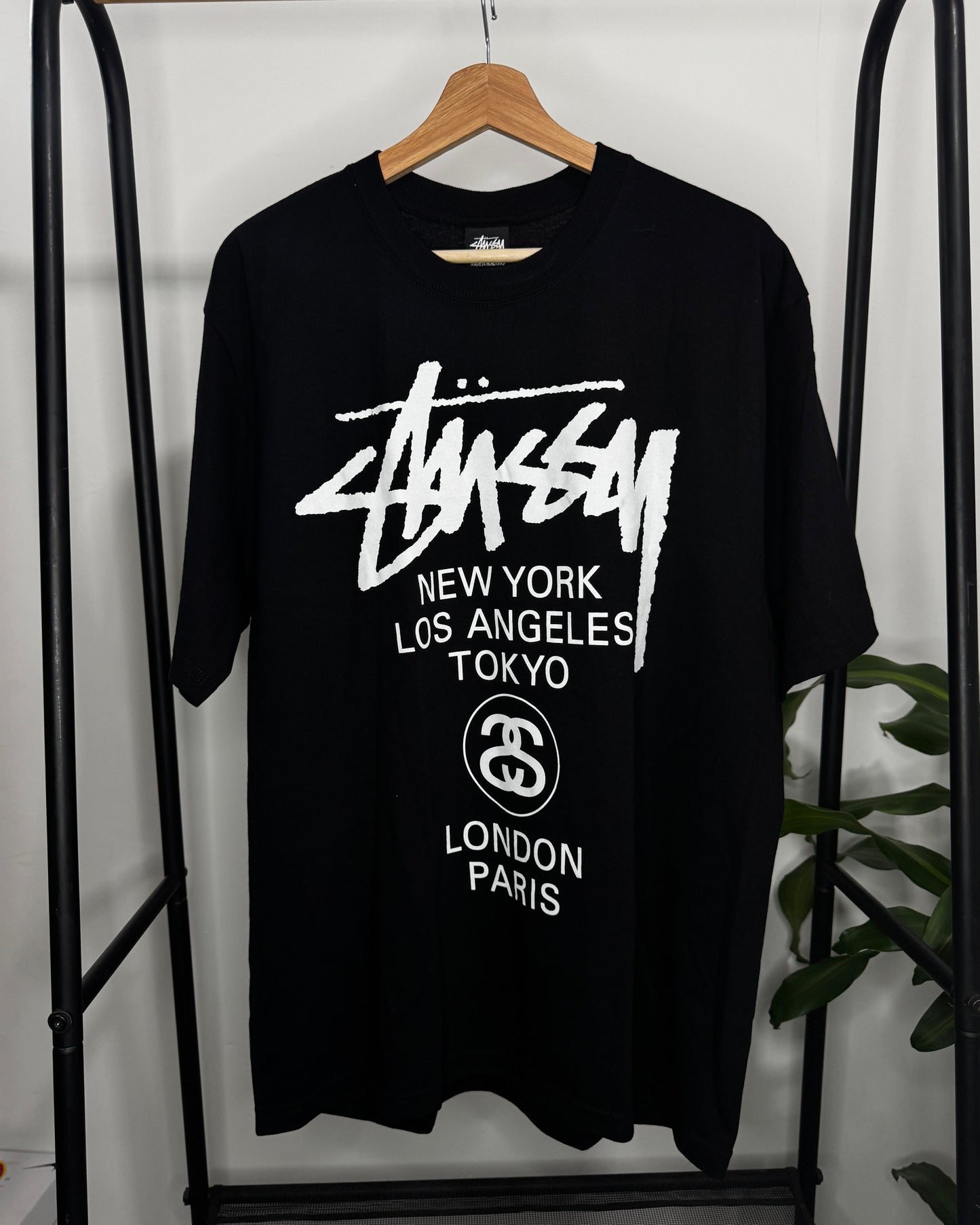 T-Shirt “World Tour” Black L