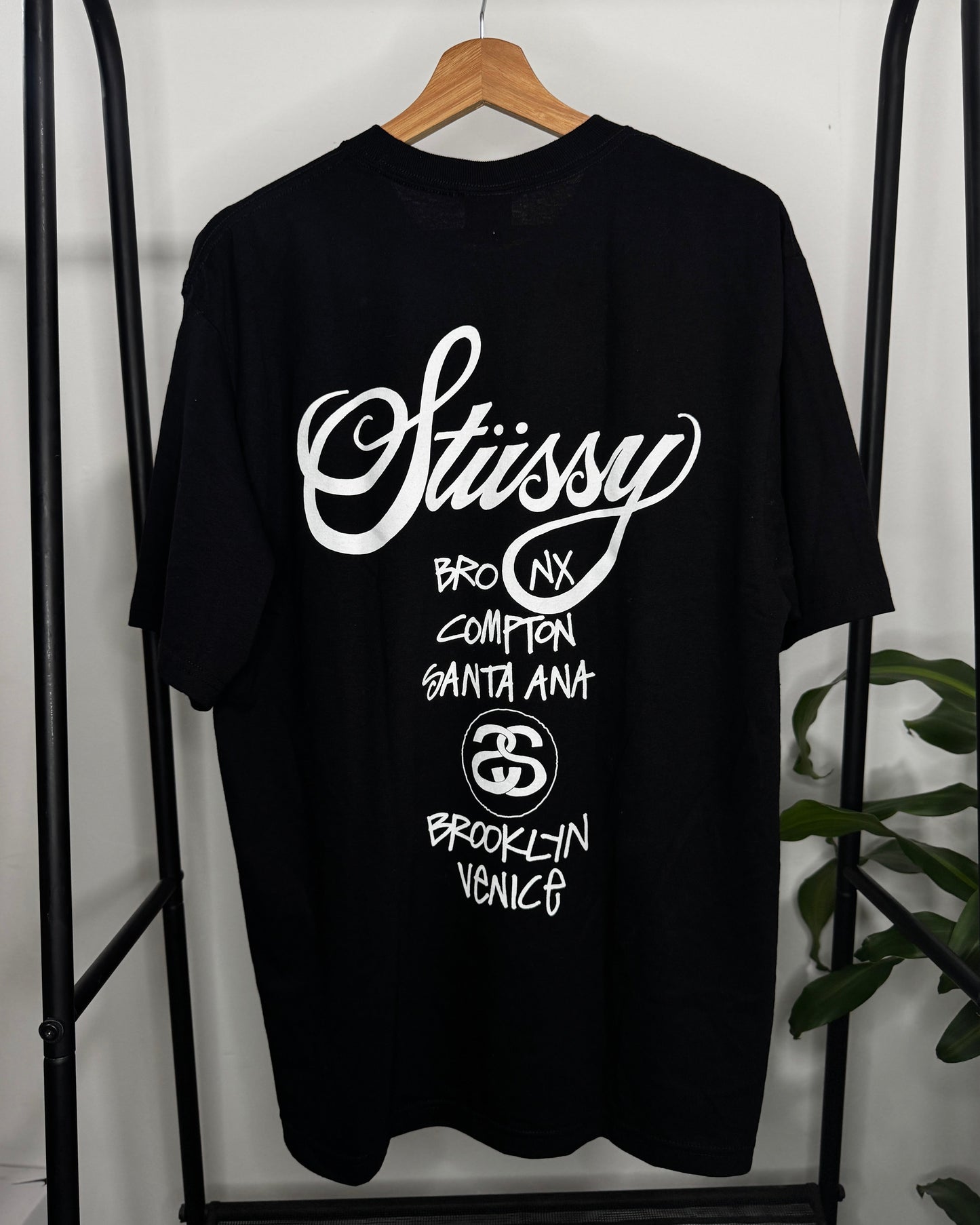 T-Shirt “World Tour” Black L