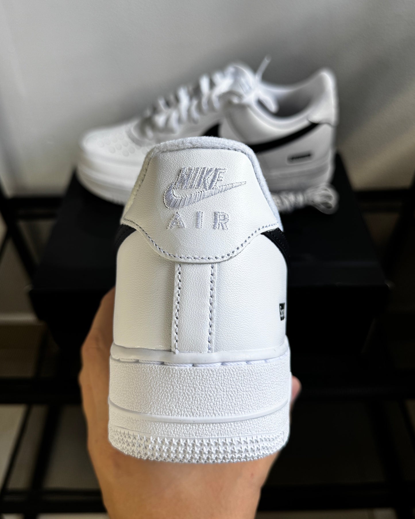 Air Force One x Supreme “White & Black”