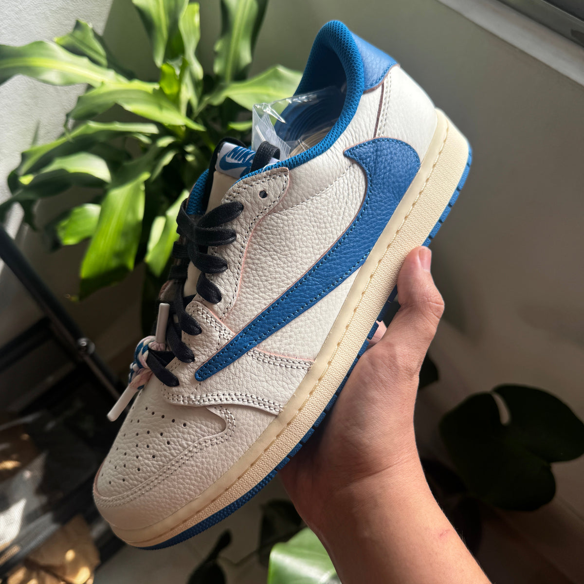Nike Jordan 1 Low x Travis Scott x Fragment