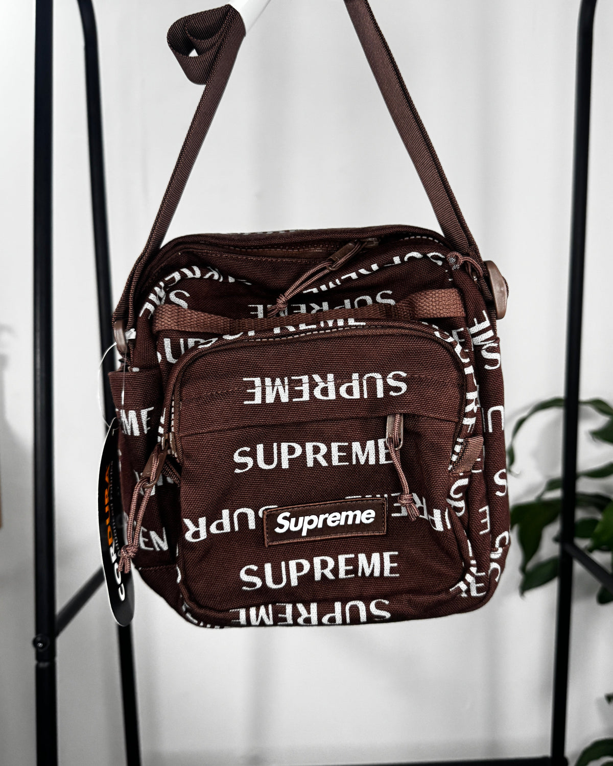 Shoulder Bag Predator Brown