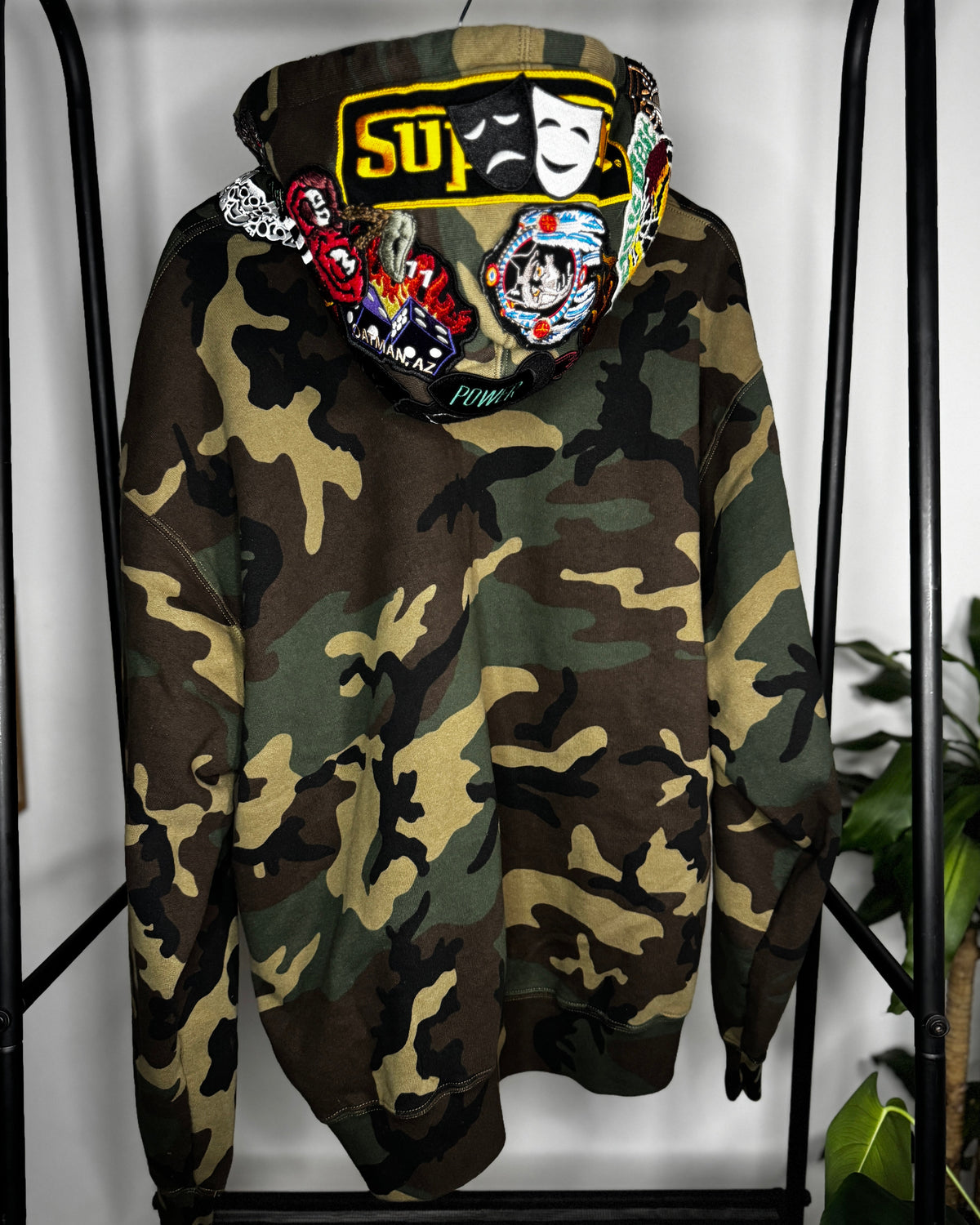 Zip Up Hoodie ”Patches" Camo XL