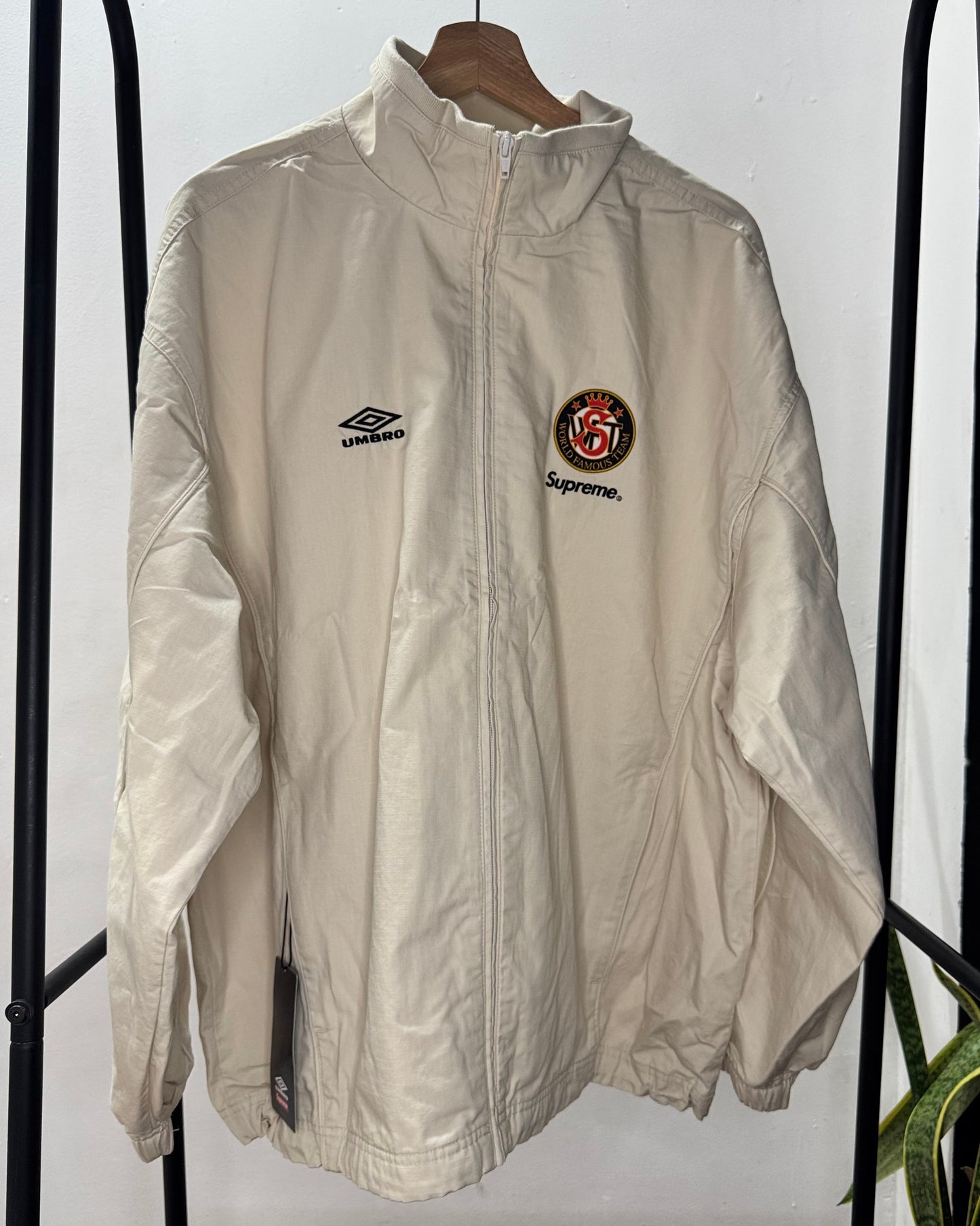 Track Jacket x Umbro "Stone" Cream L