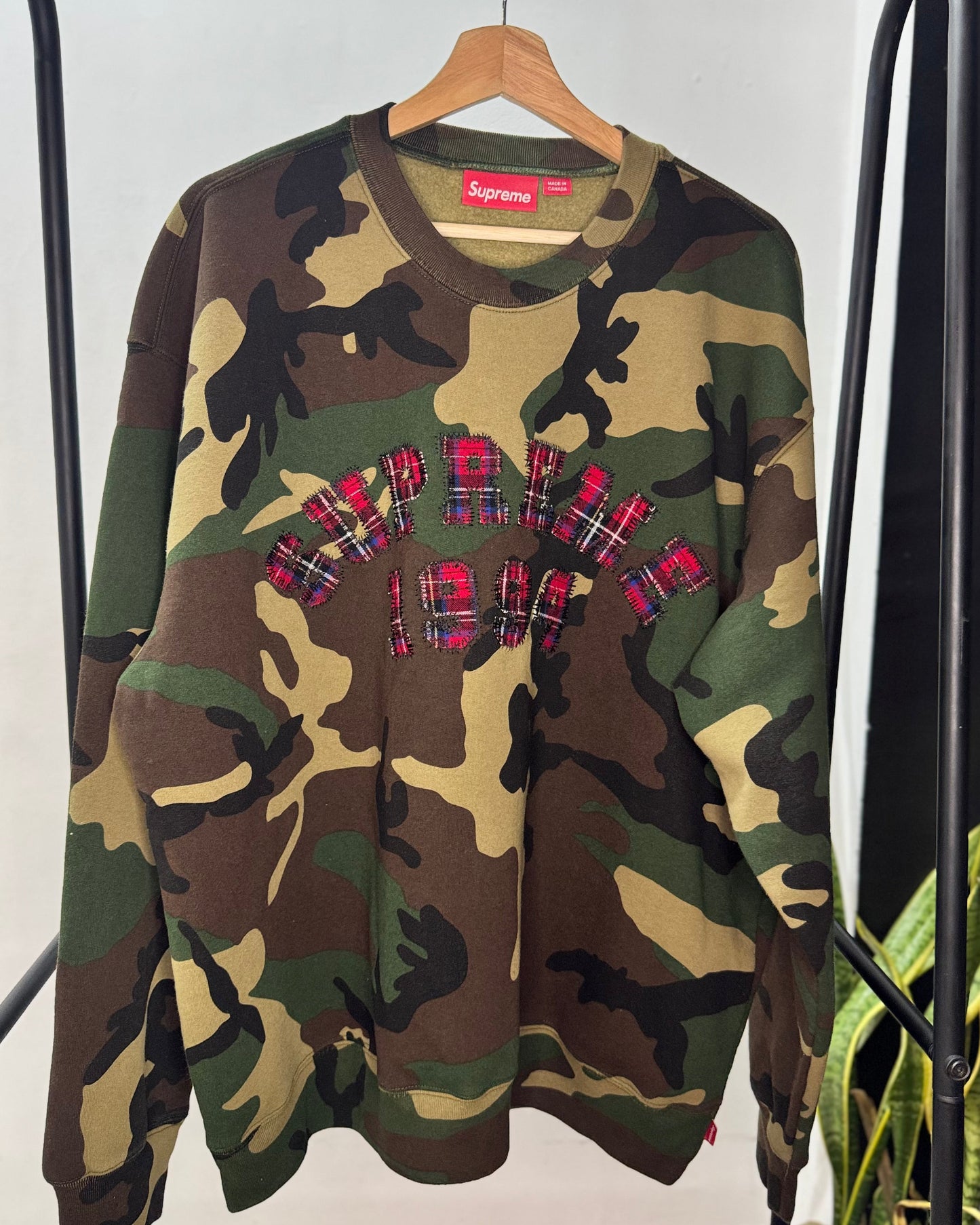 Plaid Arc Crewneck Camo XL