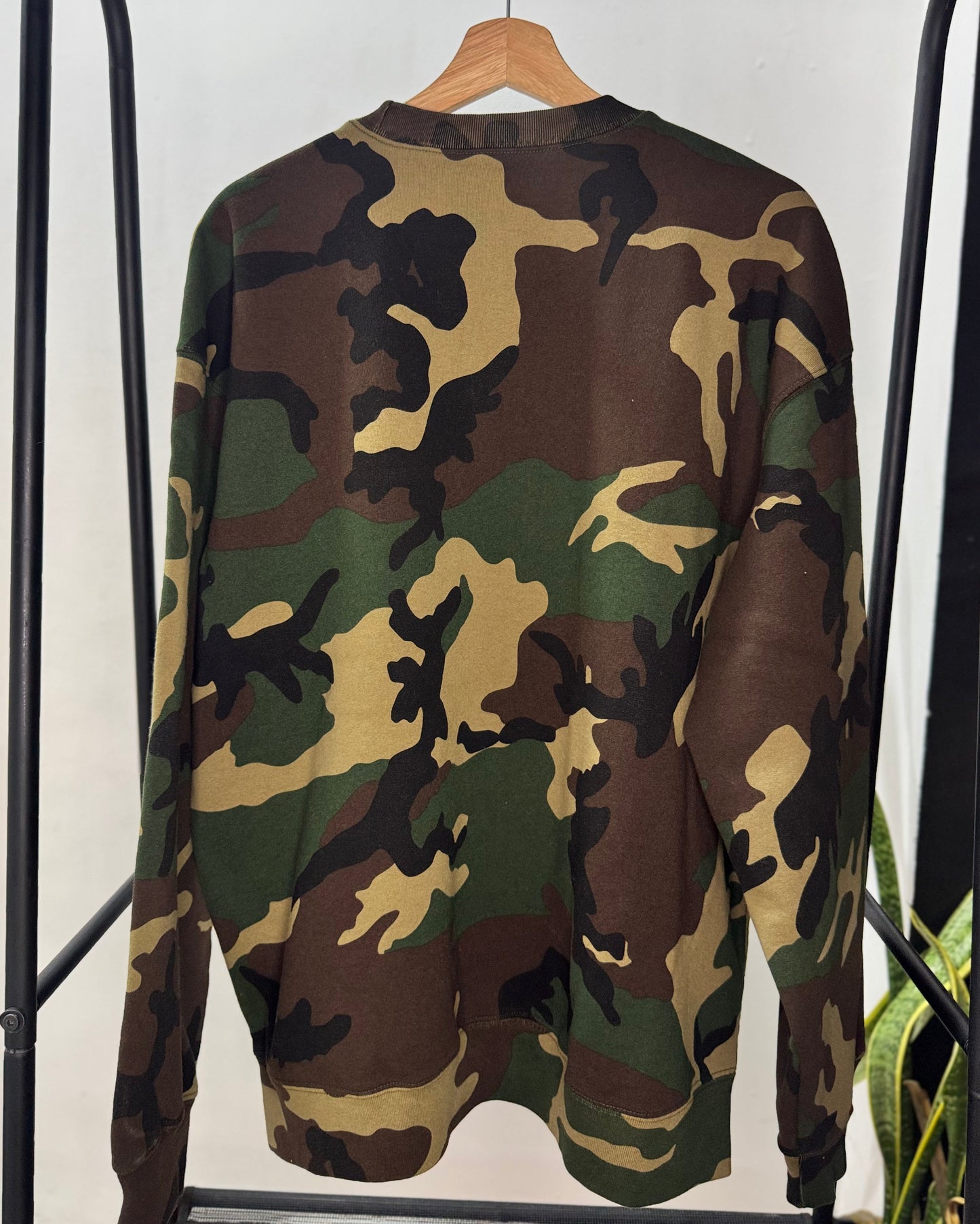 Plaid Arc Crewneck Camo XL