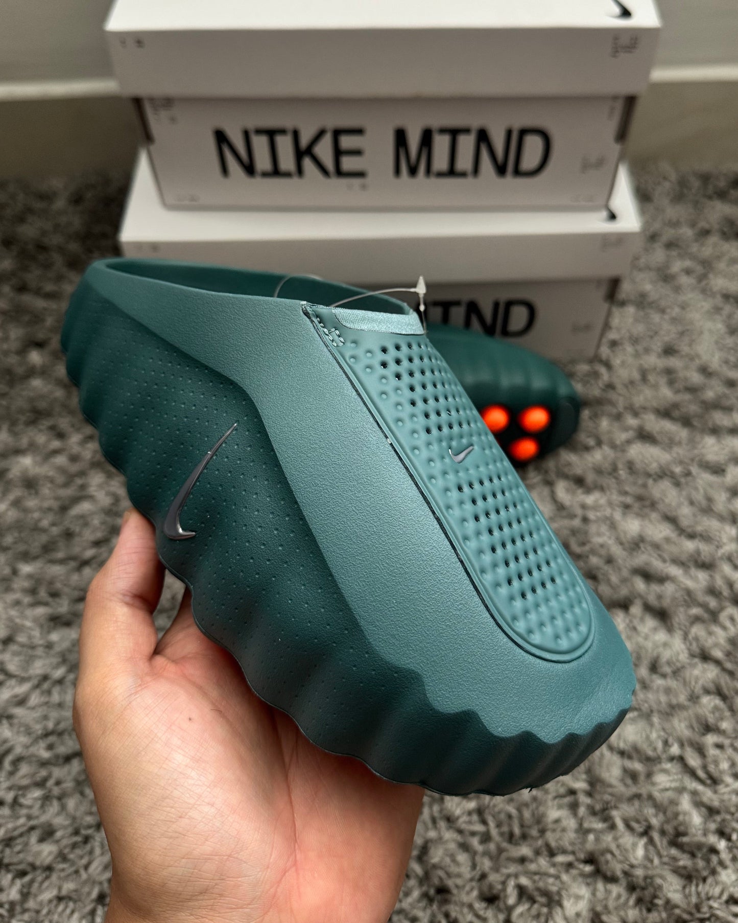 Mind 001 Mineral Slate
