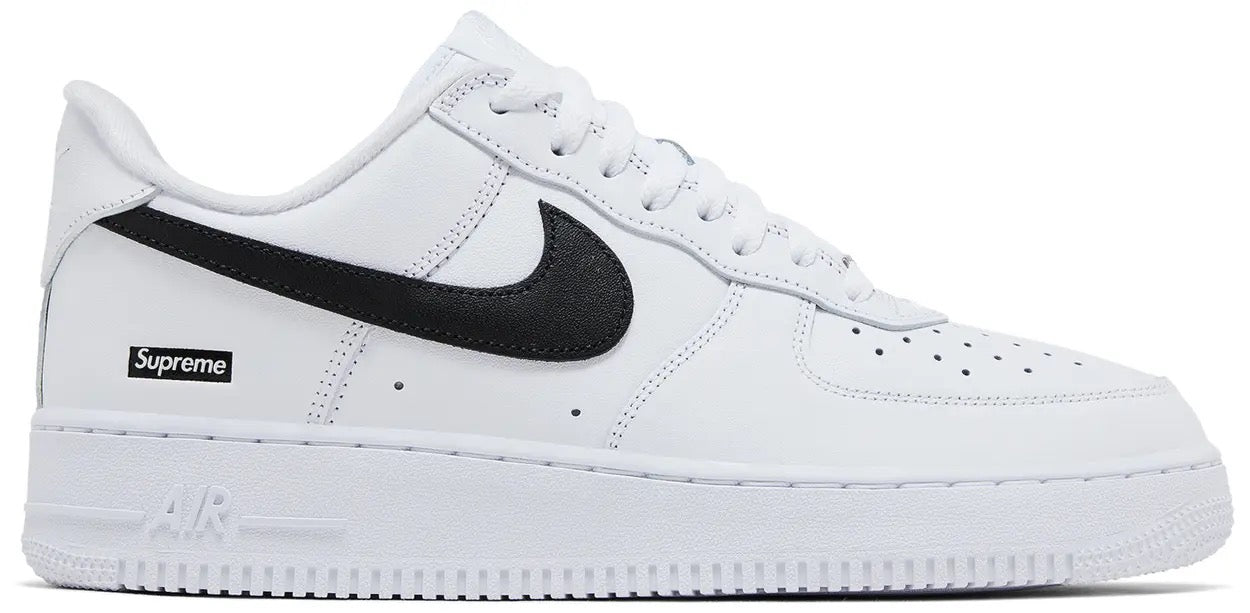 Air Force One x Supreme “White & Black”
