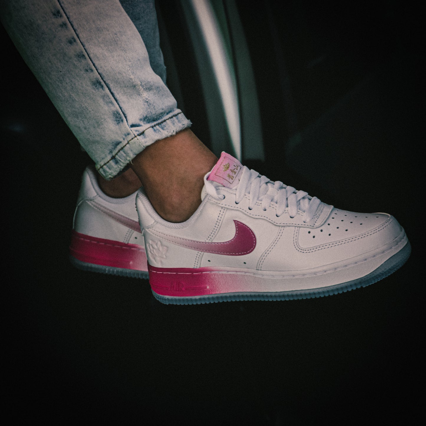4us (5.5W) Nike Air Force One “Lotto Flower” 